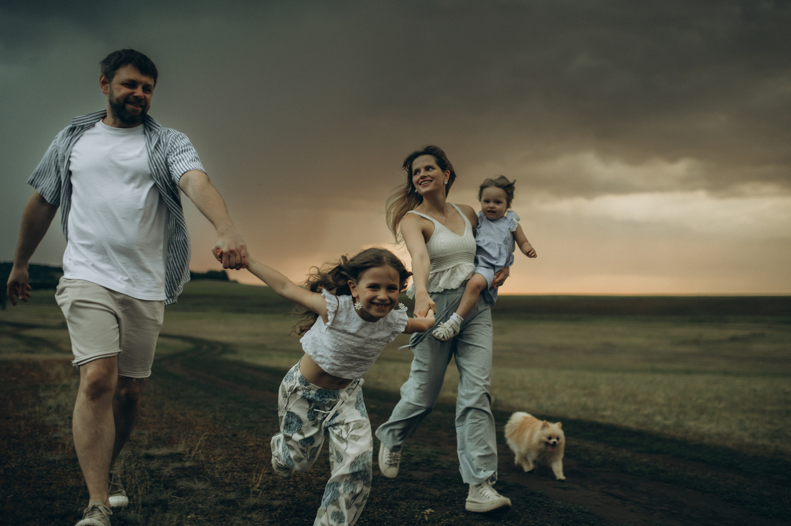 В грозу. Фотограф Быстрова Дарья г. Москва