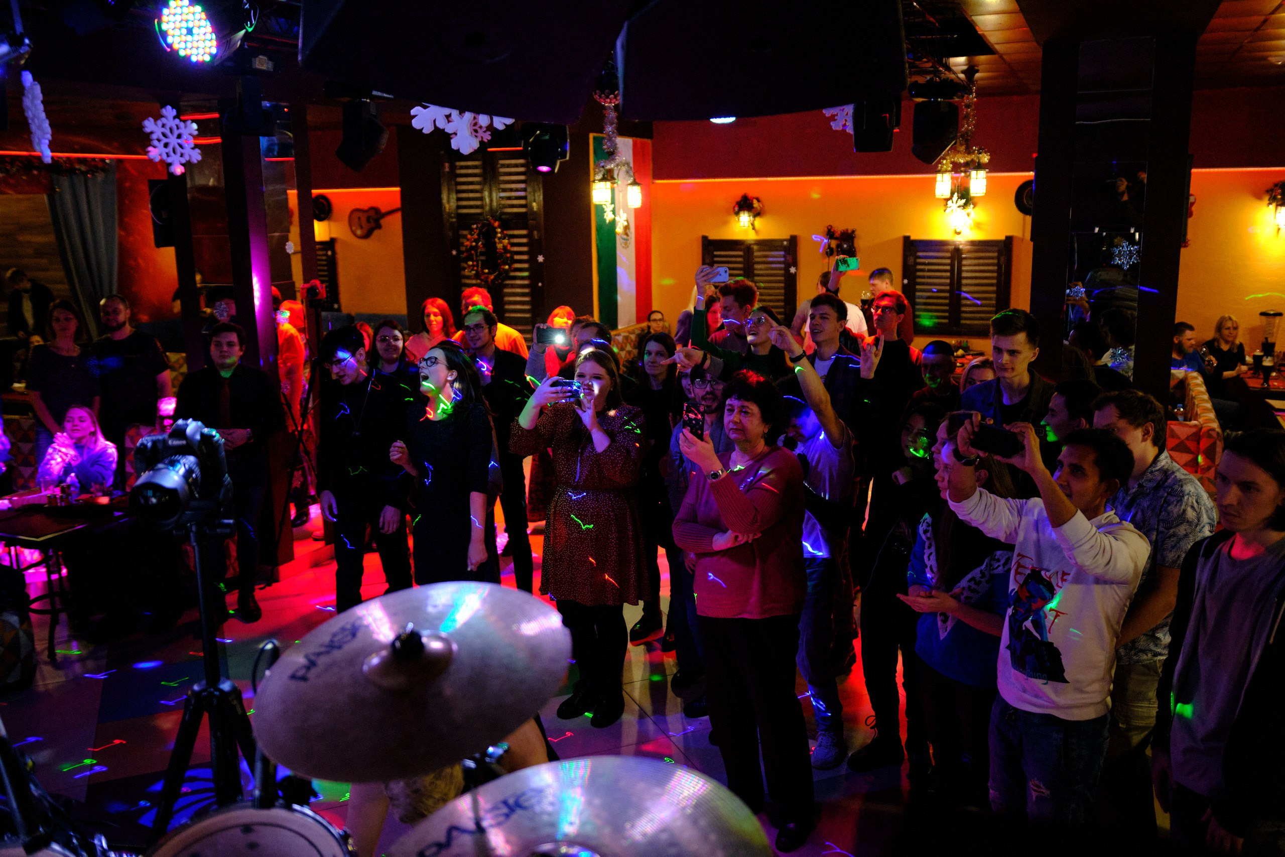 CocoBongo. Антон Ив