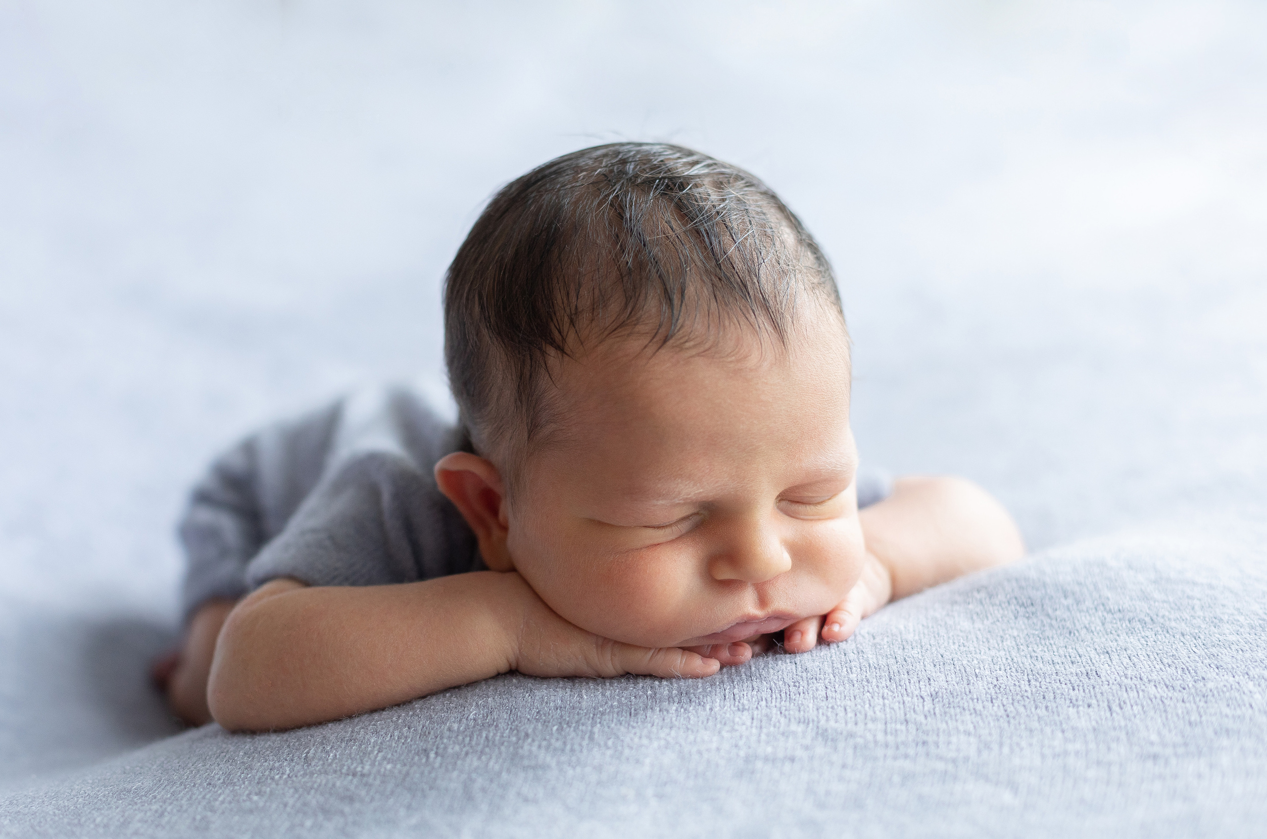 Newborn. Newborn photographer. Keski-Suomi (Central Finland)