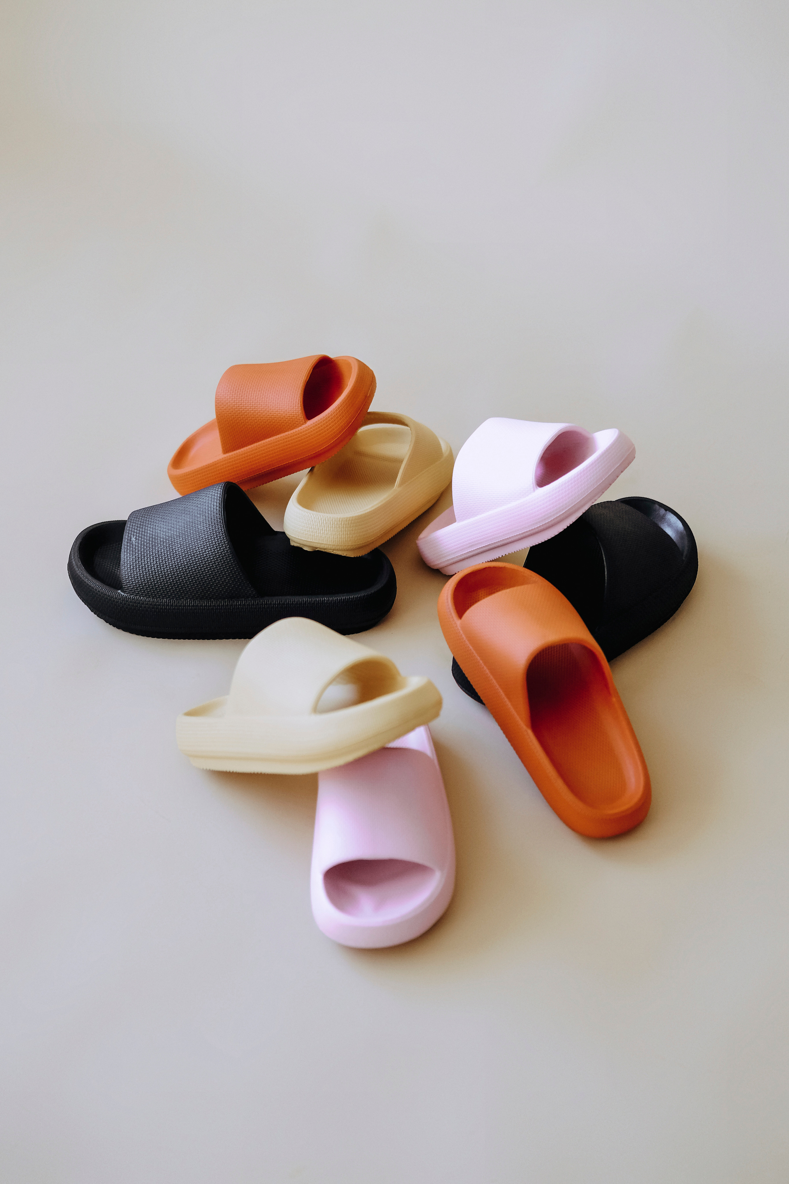 Тапочки. Свадебный и портретный фотограф в Санкт-Петербурге Варламова Татьяна