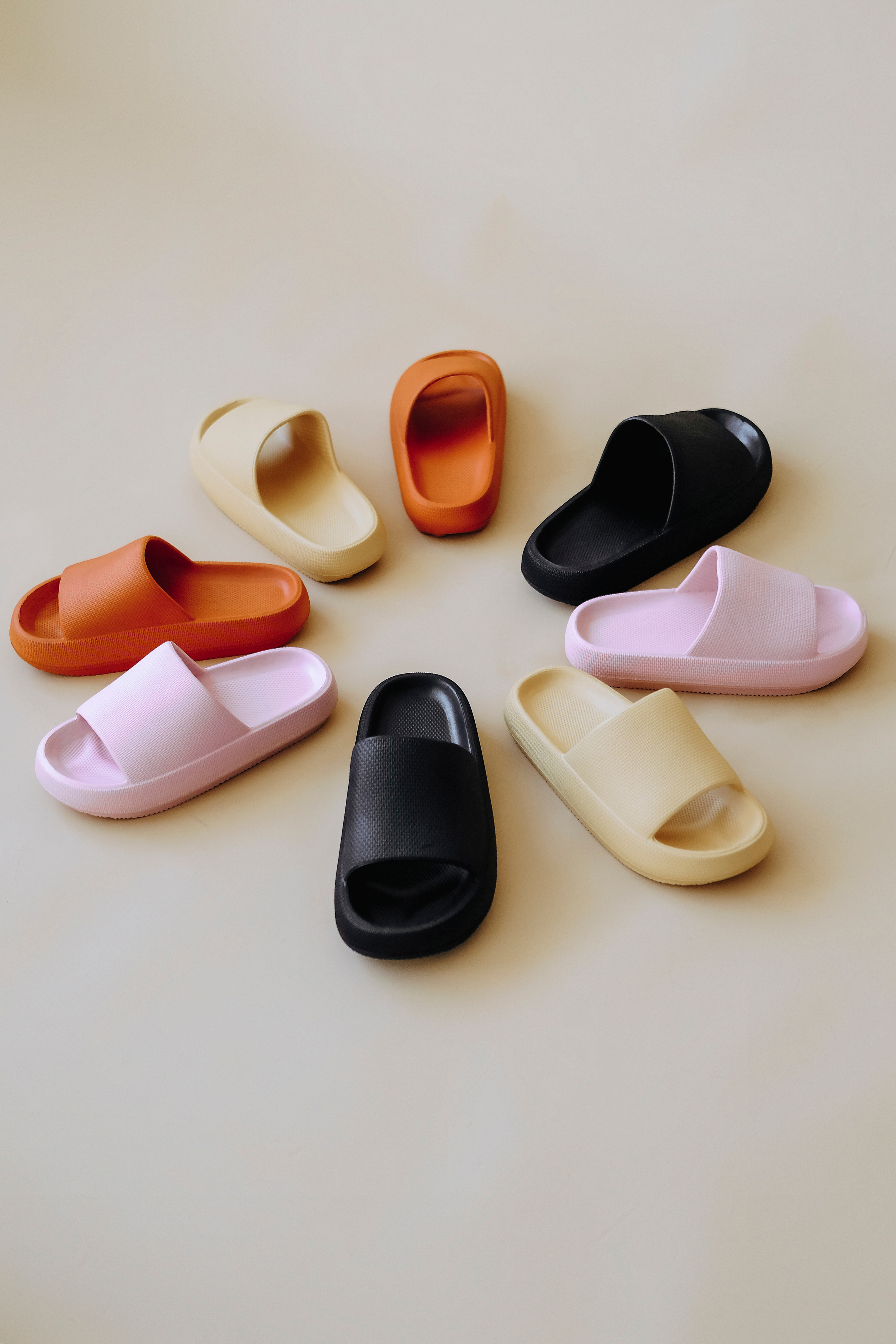 Тапочки. Свадебный и портретный фотограф в Санкт-Петербурге Варламова Татьяна