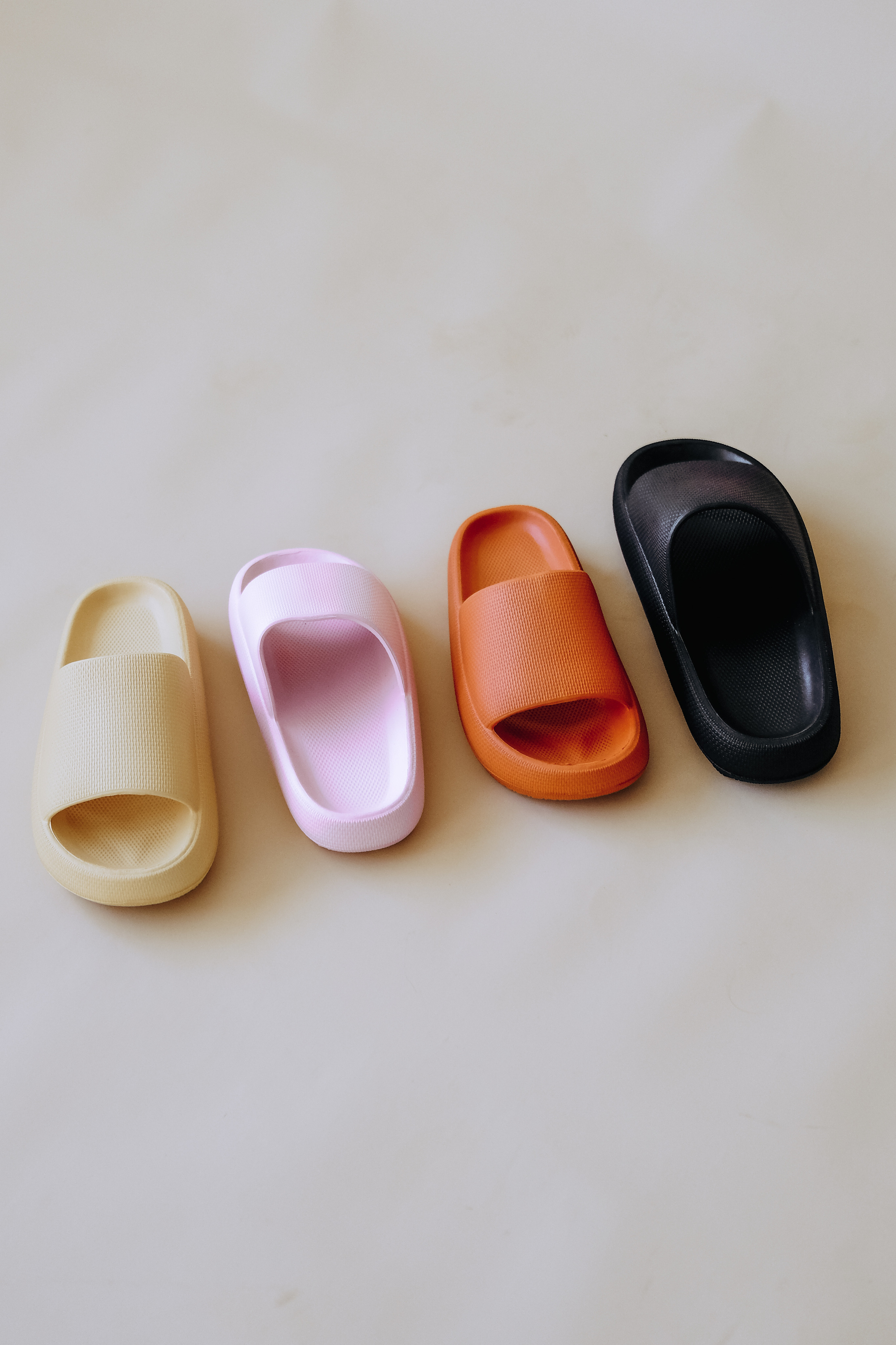 Тапочки. Свадебный и портретный фотограф в Санкт-Петербурге Варламова Татьяна