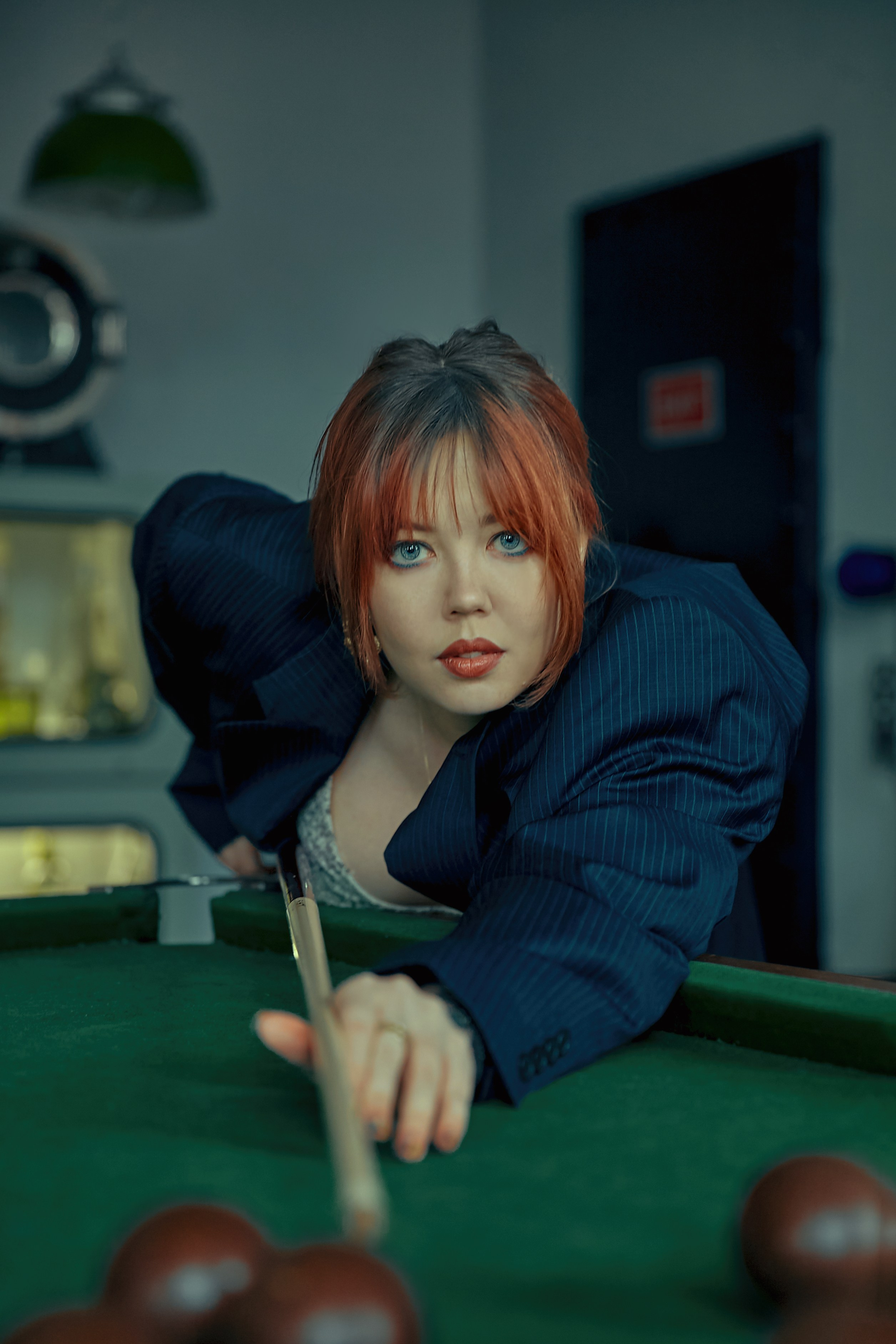 Фотосъемка в студии рыжей девушки. Рекламный фотограф Санкт-Петербург Катерина Мишкель