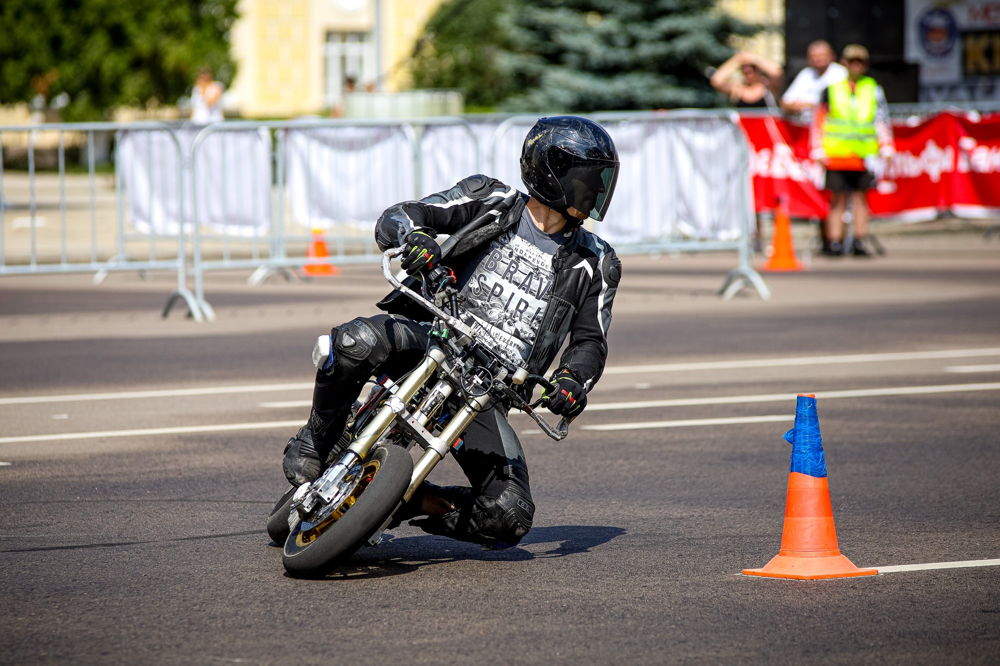 Кубок России по фигурному управлению мотоциклом. Спортивный фотограф Вадим Добедченков
