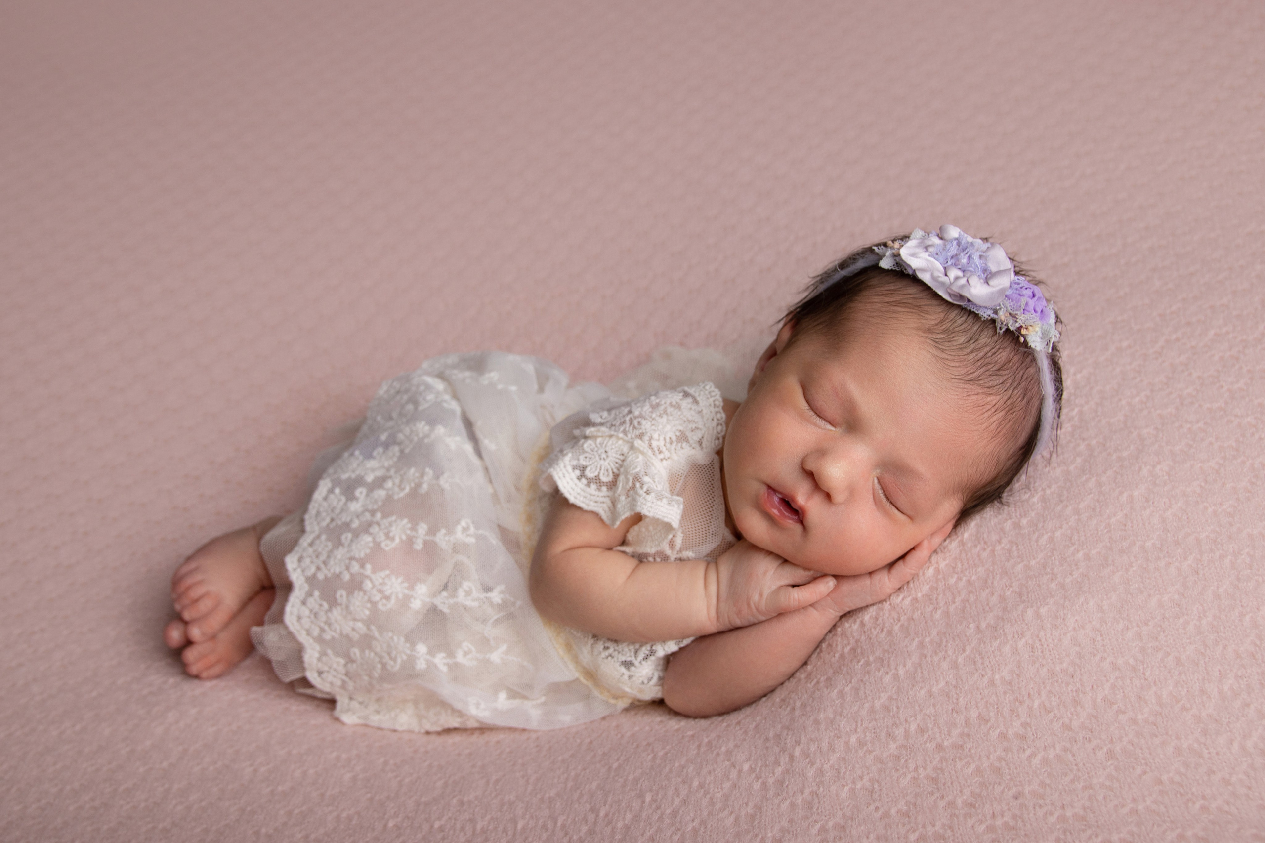 Ньюборн. Фотограф новорожденных Оренбург и свадебный фотограф Оренбург