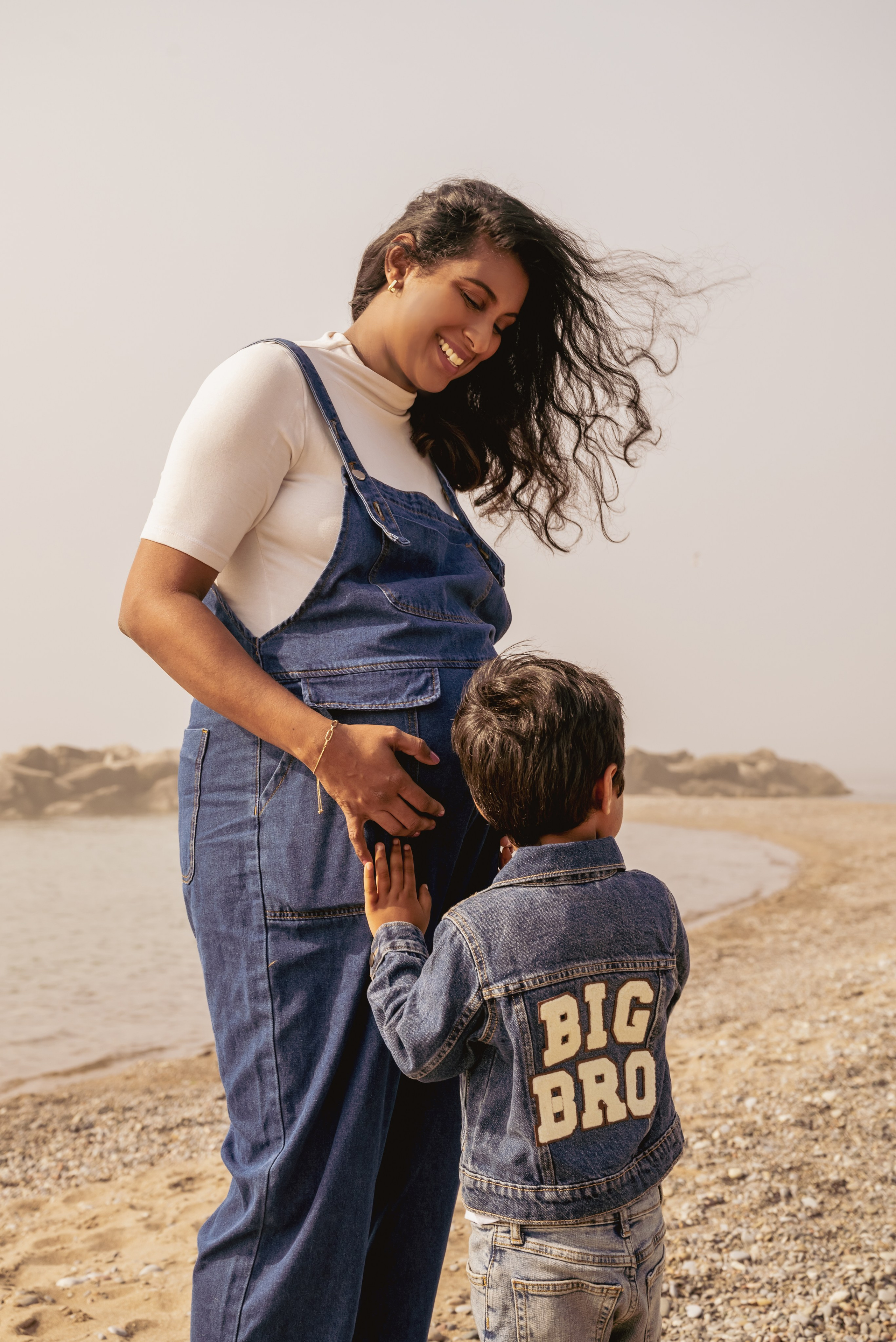 Maternity photo shoot. Family Photographer in Toronto — Natural Family & Lifestyle Photography | Khorosheva Irina