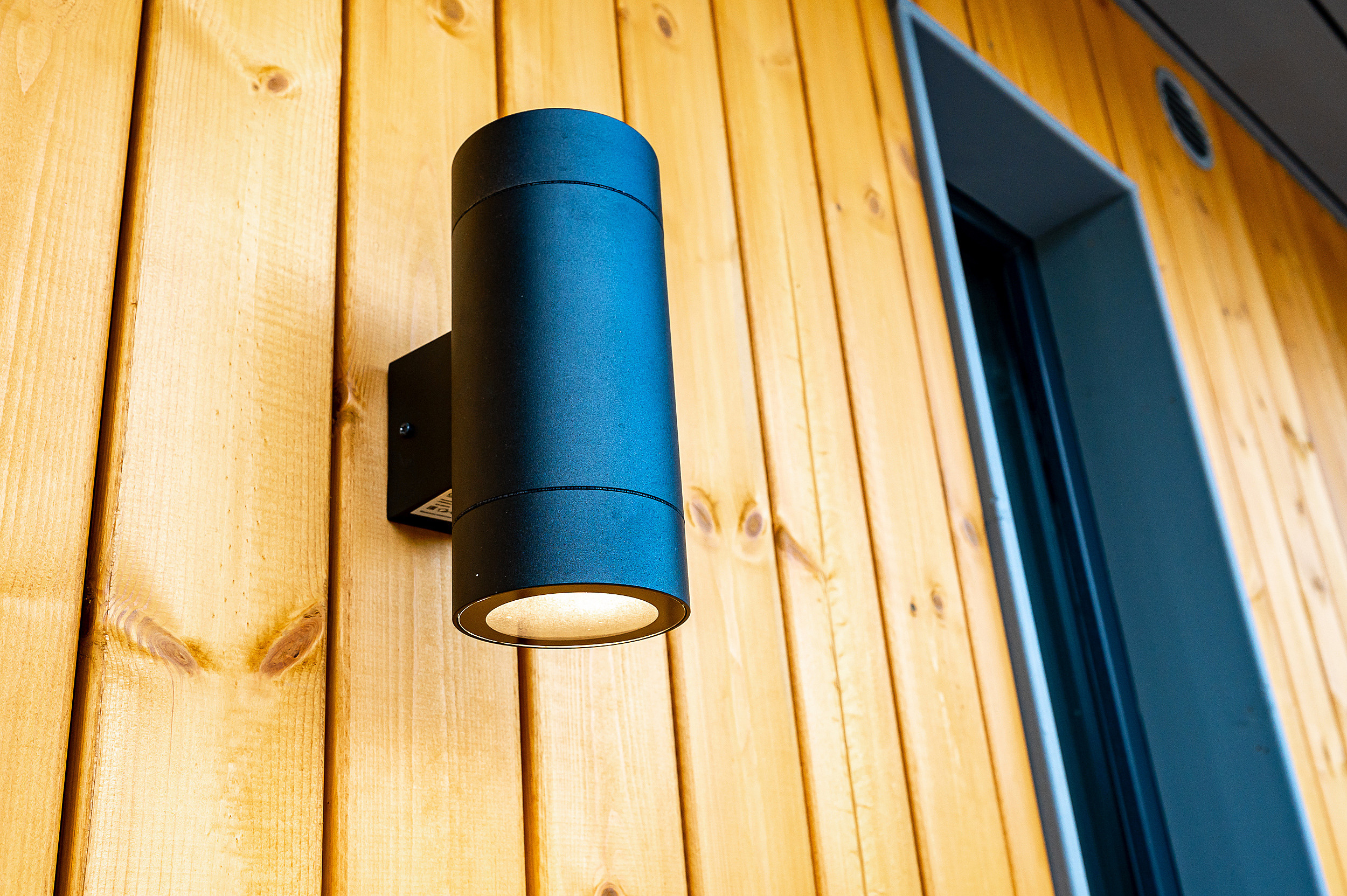 Экстерьер дома в Курортном районе. Интерьерный фотограф. Фото- видеосъемка недвижимости Санкт-Петербург