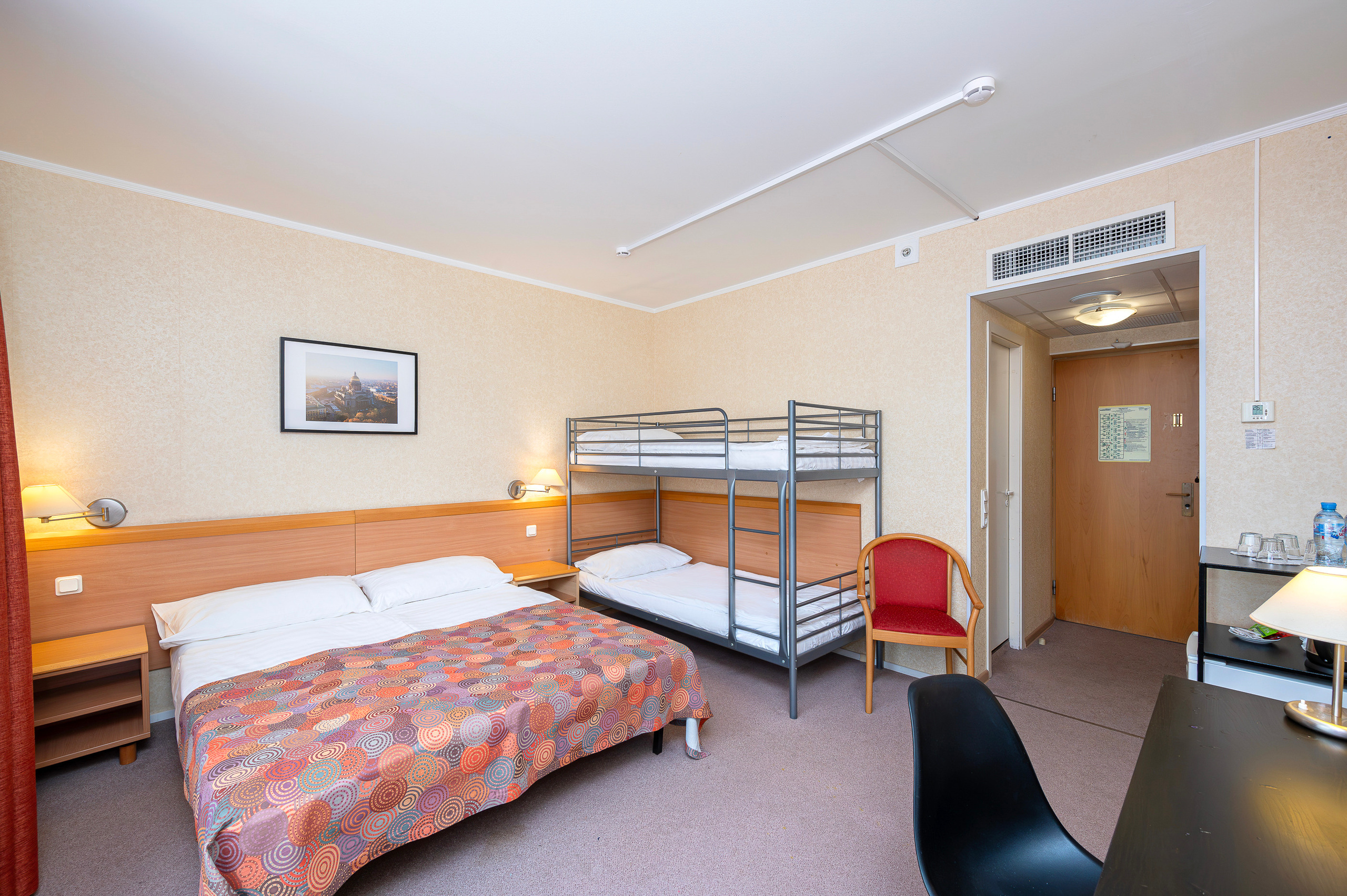 Гостиница «Москва» Санкт-Петербург. Интерьерный фотограф. Фото- видеосъемка недвижимости Санкт-Петербург