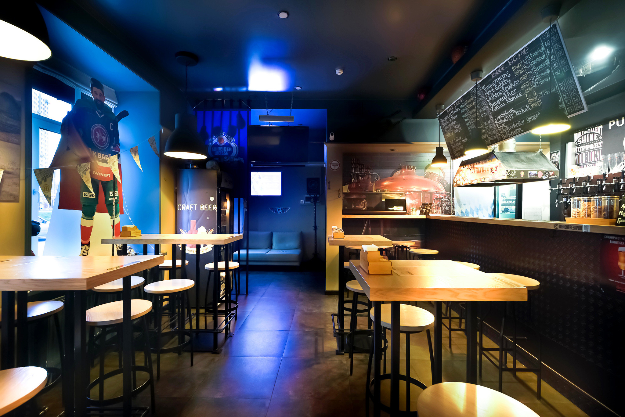 Бар Барон. Интерьерный фотограф. Фото- видеосъемка недвижимости Санкт-Петербург