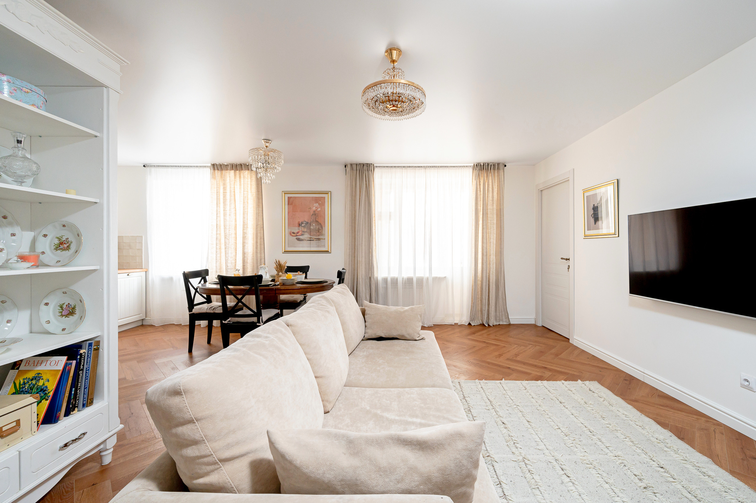 Проект Натальи Кузиковой. Дизайн квартиры в Санкт-Петербурге. Интерьерный фотограф. Фото- видеосъемка недвижимости Санкт-Петербург