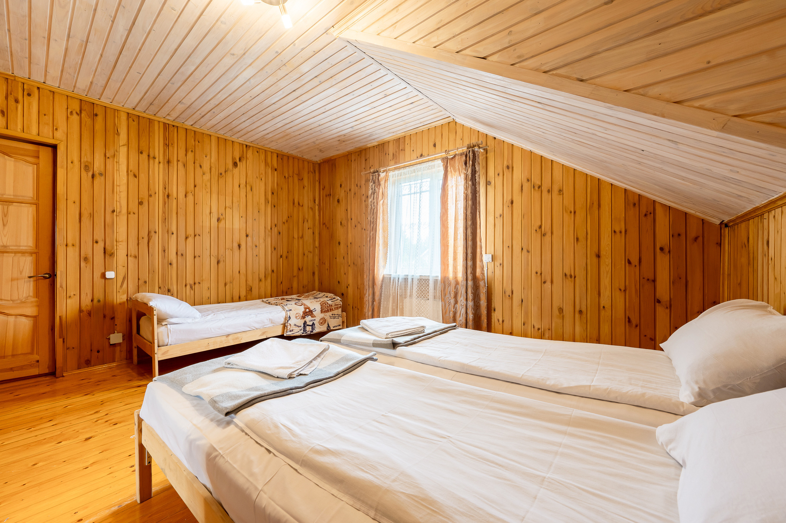 Дом под аренду СНТ Фауна. Интерьерный фотограф. Фото- видеосъемка недвижимости Санкт-Петербург