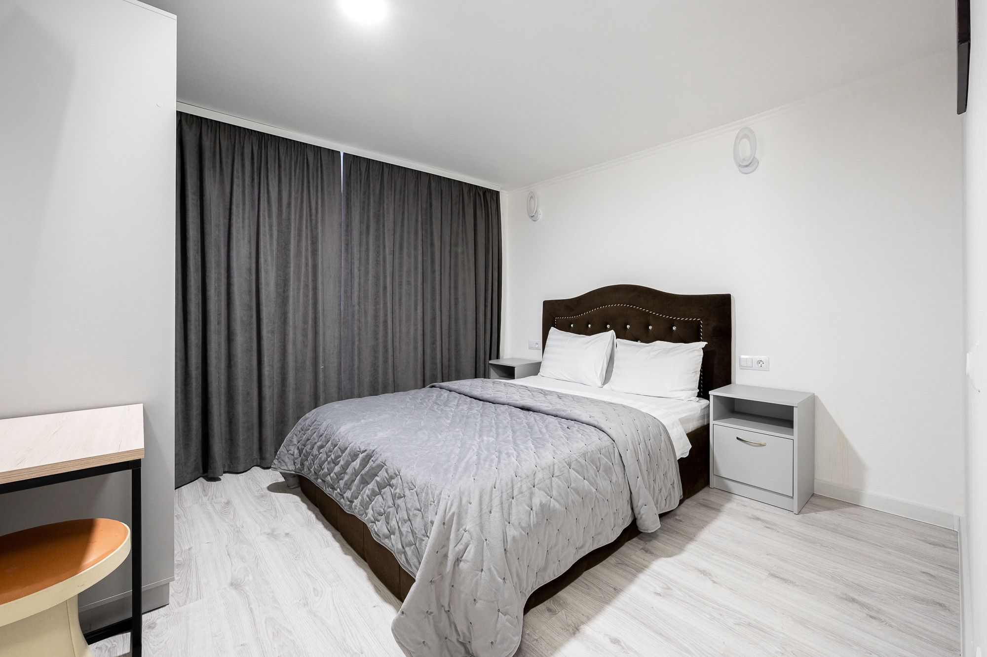 Отель Касабланка. Интерьерный фотограф. Фото- видеосъемка недвижимости Санкт-Петербург