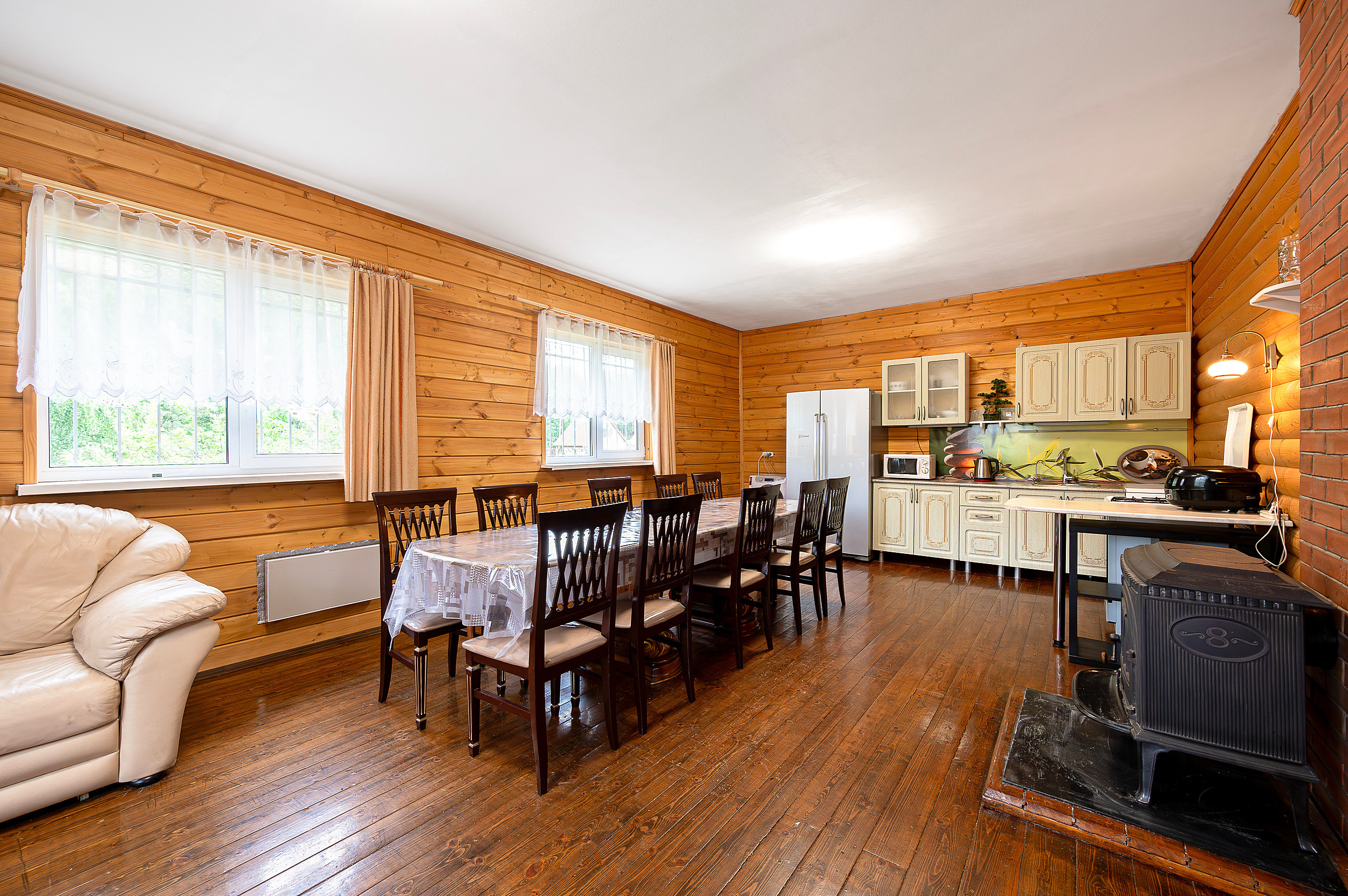 Дом под аренду СНТ Фауна. Интерьерный фотограф. Фото- видеосъемка недвижимости Санкт-Петербург