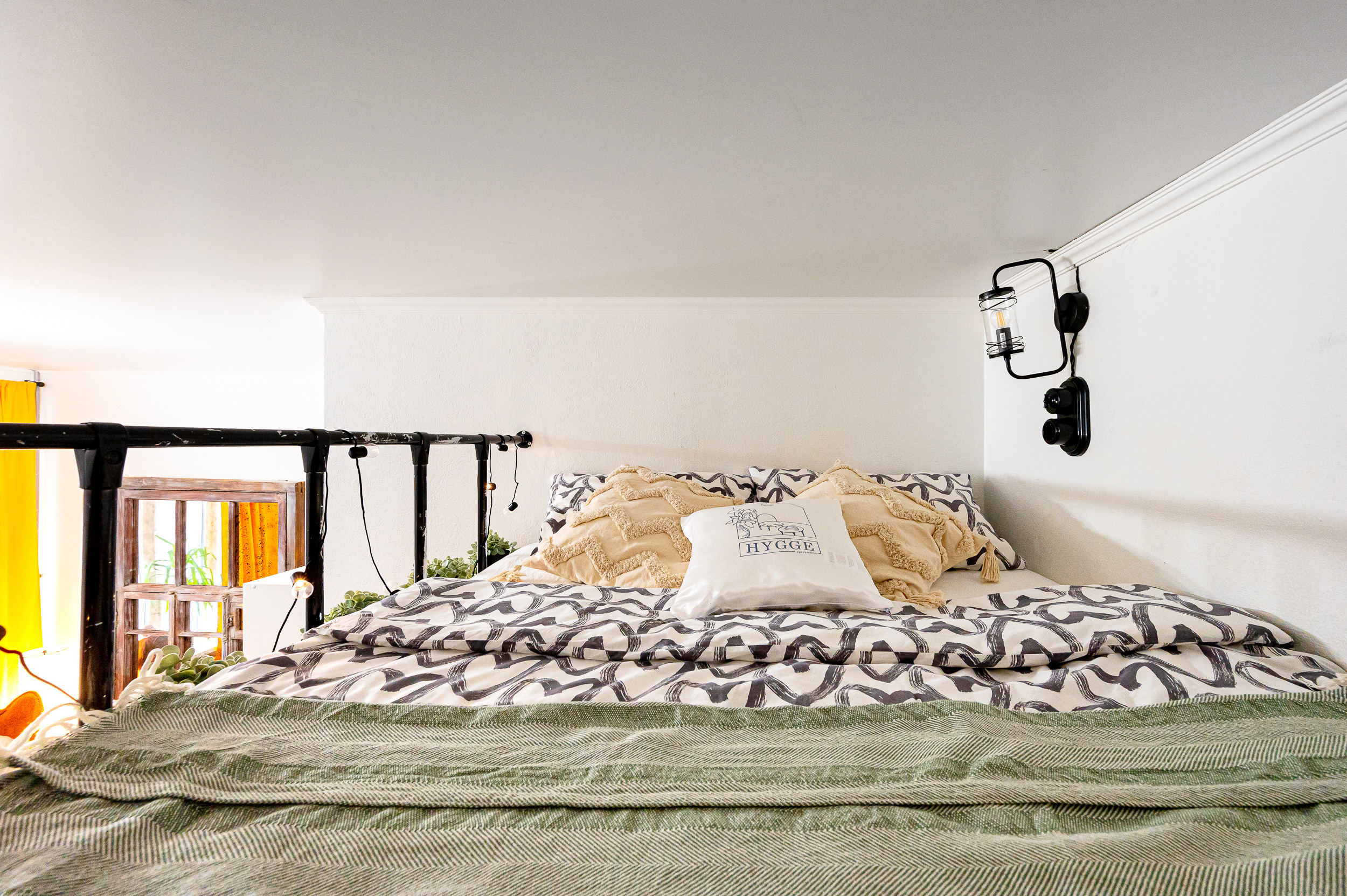 Дизайнерская студия на Белинкого. Интерьерный фотограф. Фото- видеосъемка недвижимости Санкт-Петербург