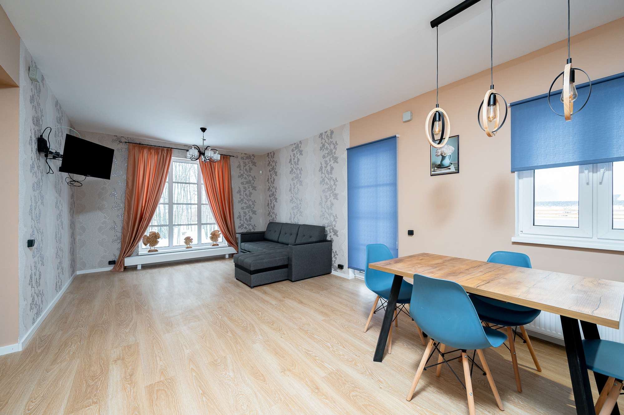 Дом Малых Горках. Интерьерный фотограф. Фото- видеосъемка недвижимости Санкт-Петербург