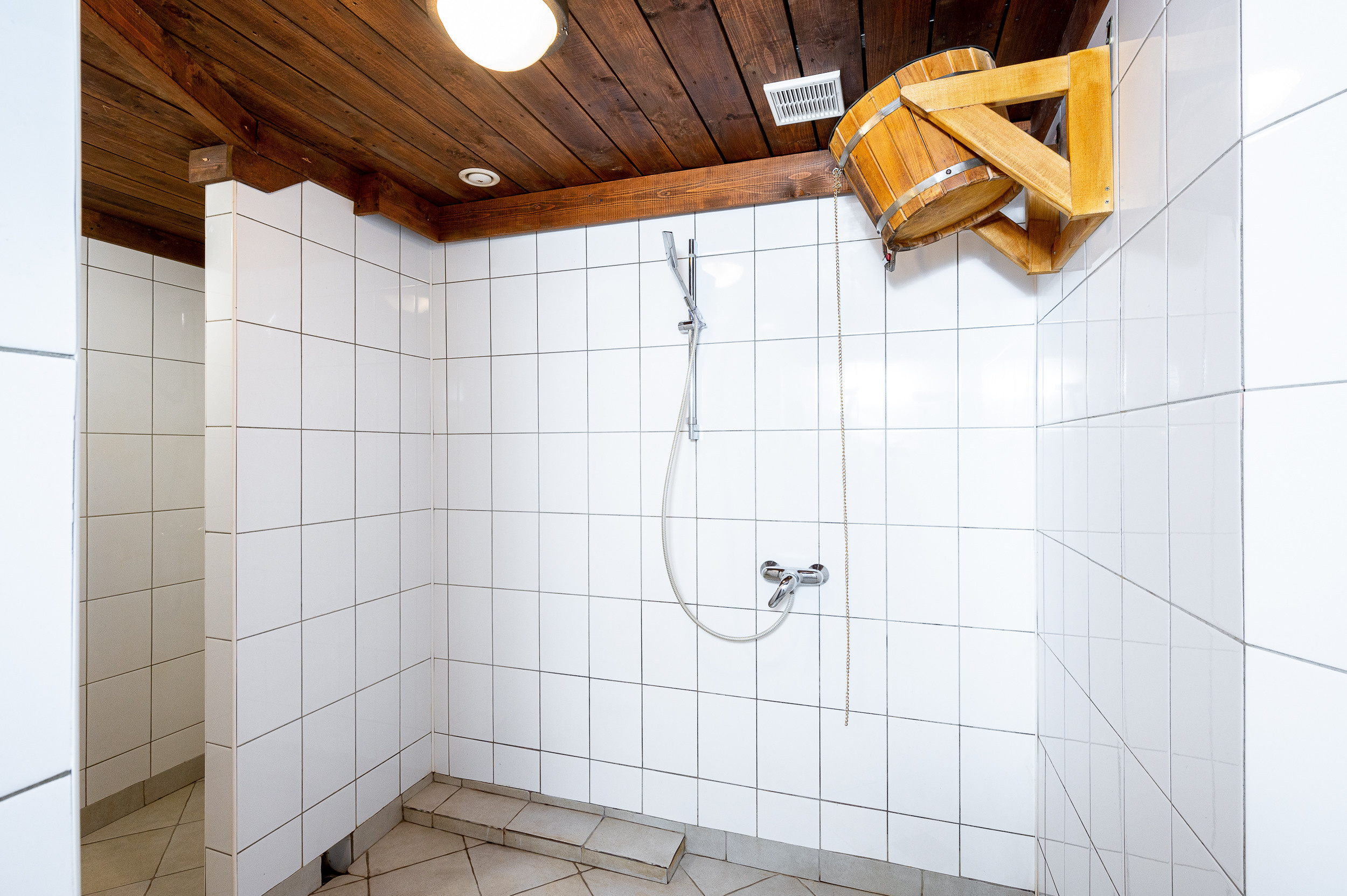 База отдыха «Мир Озер». Интерьерный фотограф. Фото- видеосъемка недвижимости Санкт-Петербург