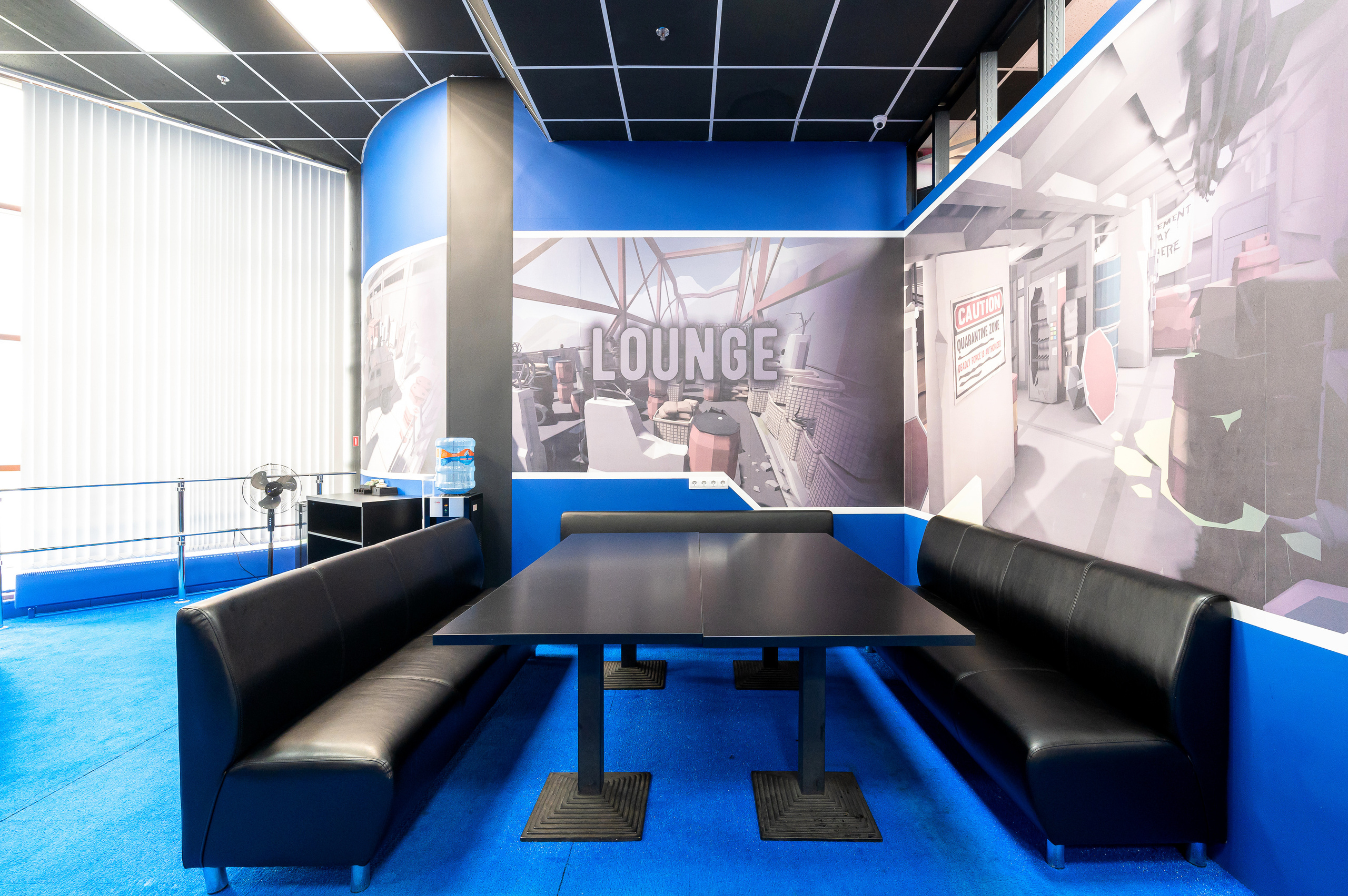 Клуб виртуальной реальности WARPOINT. Интерьерный фотограф. Фото- видеосъемка недвижимости Санкт-Петербург