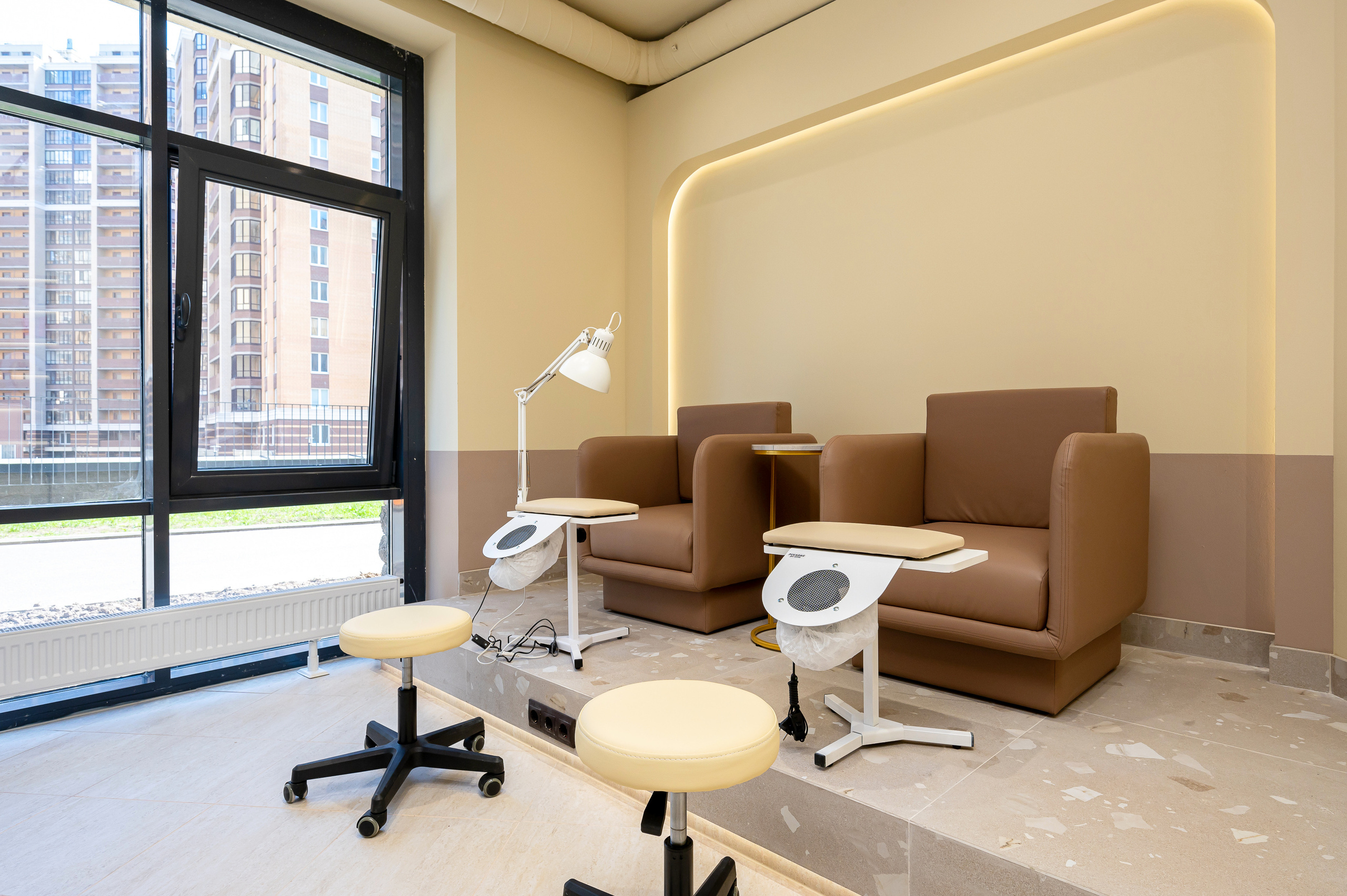 Салон красоты «Кудряво». Интерьерный фотограф. Фото- видеосъемка недвижимости Санкт-Петербург