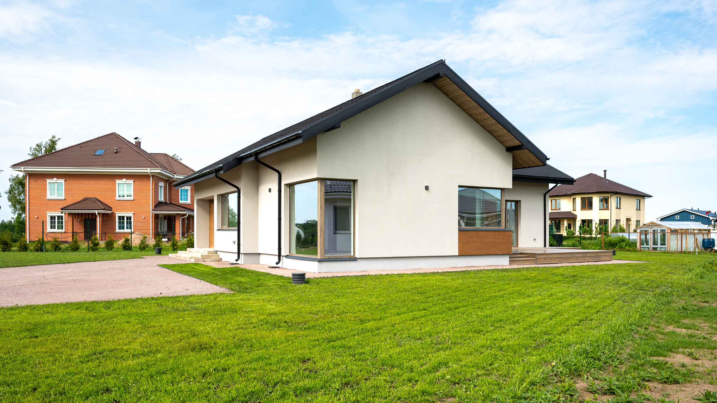 Интерьерный фотограф. Фото- видеосъемка недвижимости Санкт-Петербург