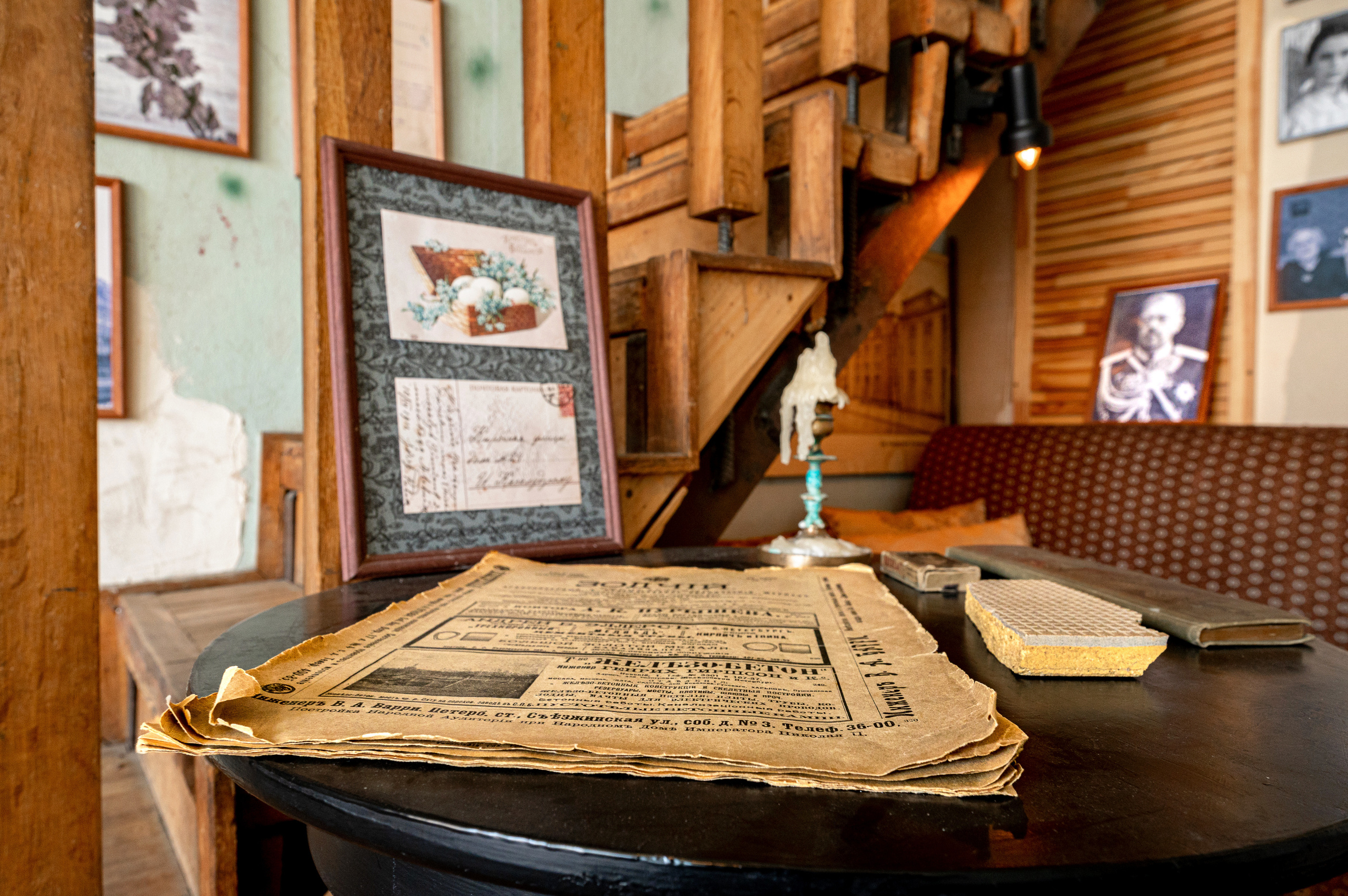 Историческая квартира на Кирочной 24. Интерьерный фотограф. Фото- видеосъемка недвижимости Санкт-Петербург