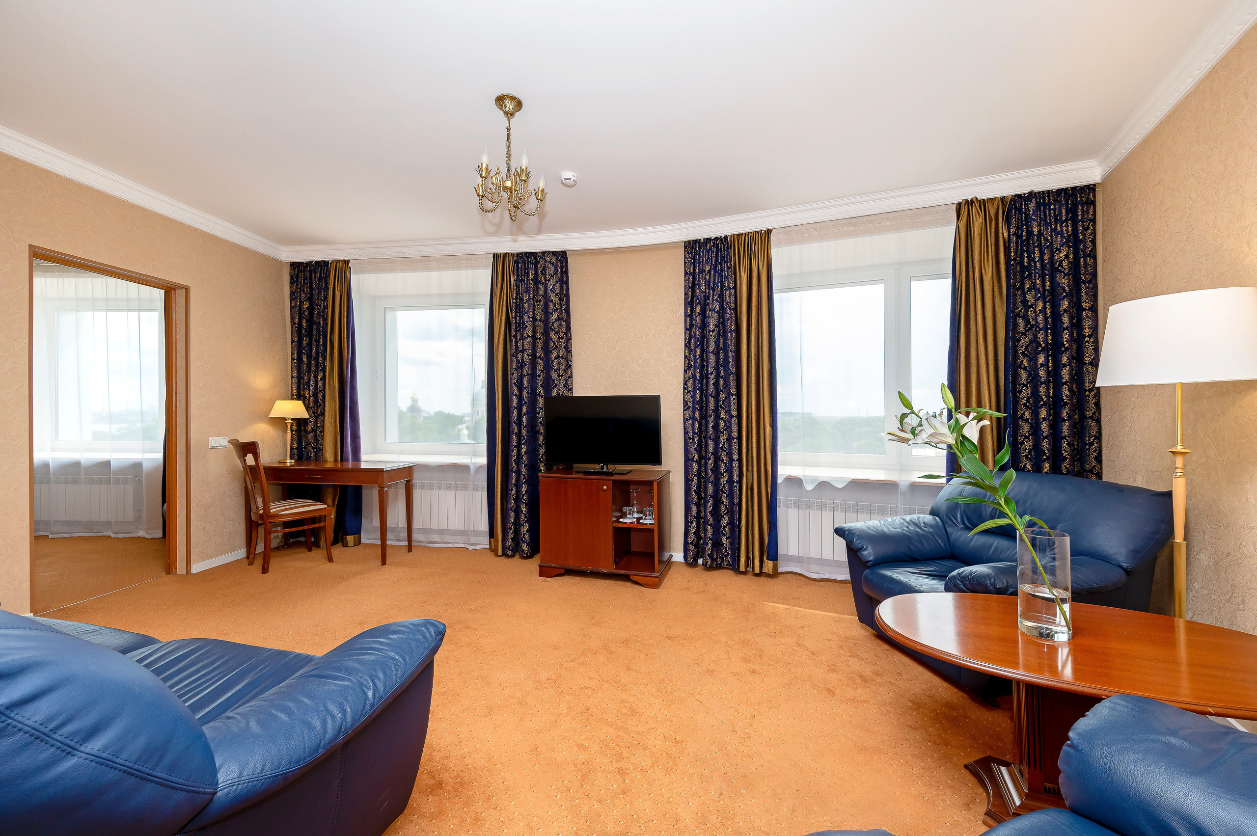 Гостиница «Москва» Санкт-Петербург. Интерьерный фотограф. Фото- видеосъемка недвижимости Санкт-Петербург