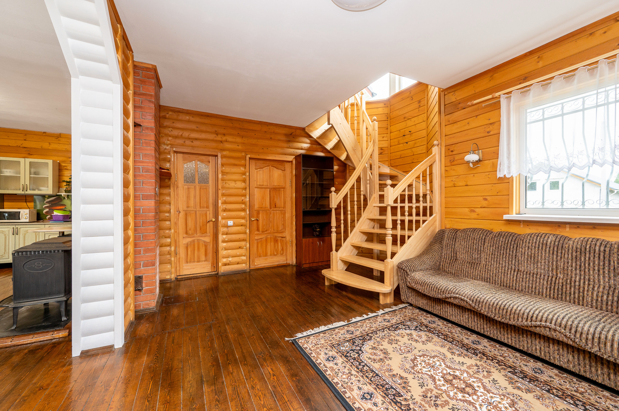 Дом под аренду СНТ Фауна. Интерьерный фотограф. Фото- видеосъемка недвижимости Санкт-Петербург