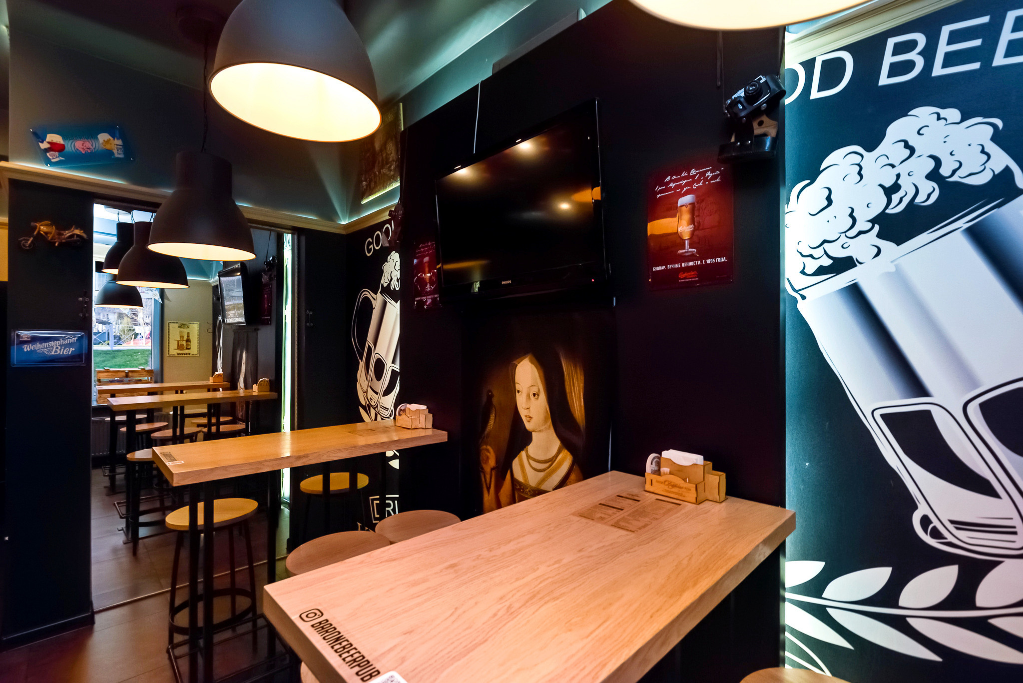 Бар Барон. Интерьерный фотограф. Фото- видеосъемка недвижимости Санкт-Петербург