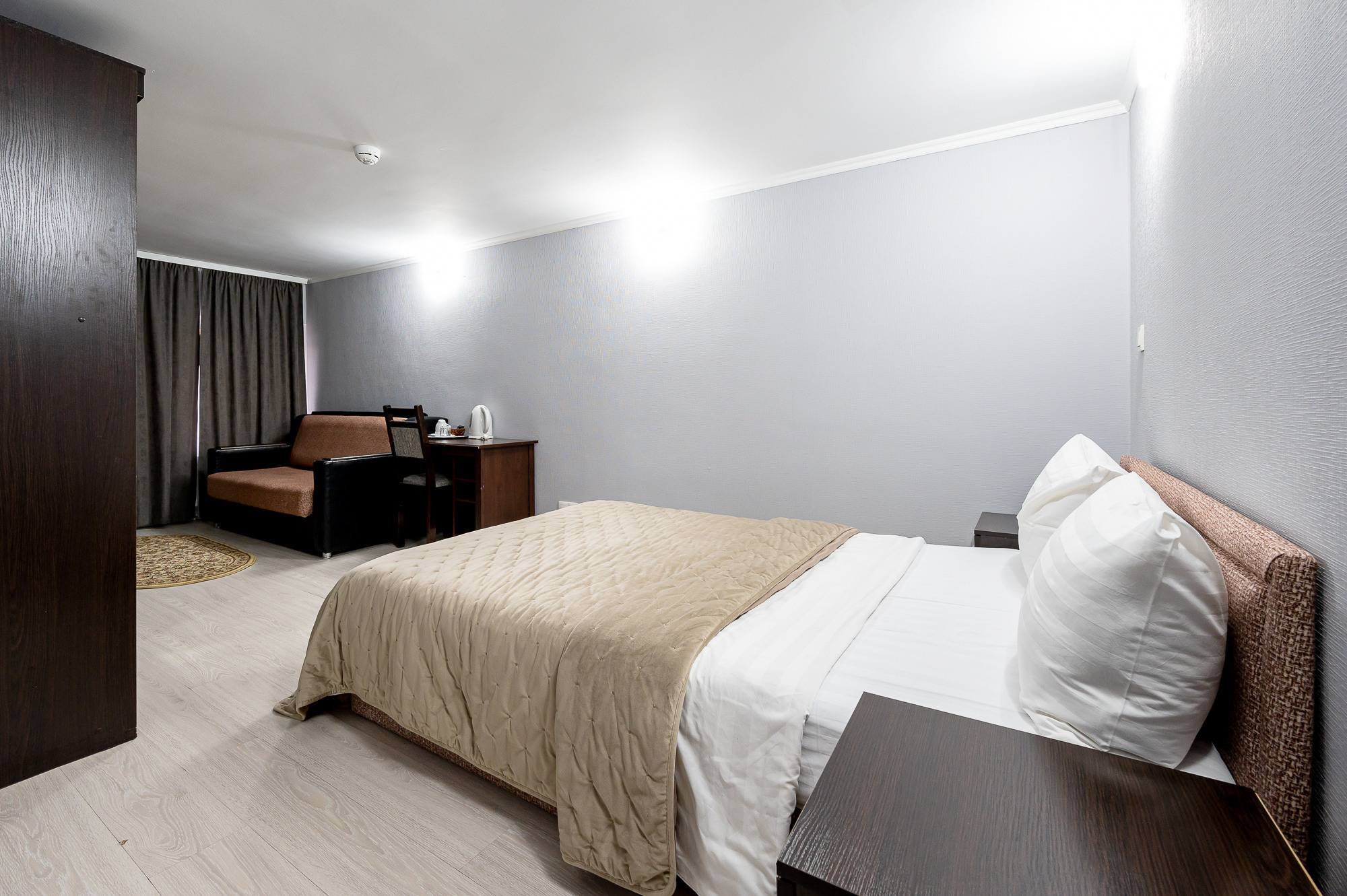 Отель Касабланка. Интерьерный фотограф. Фото- видеосъемка недвижимости Санкт-Петербург