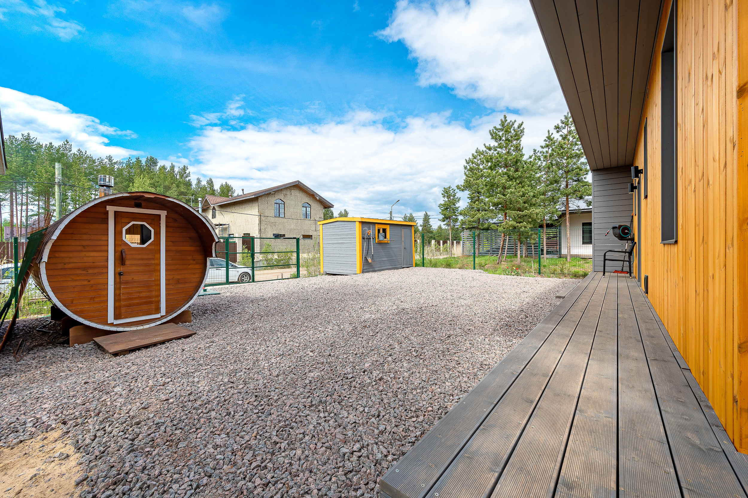 Экстерьер дома в Курортном районе. Интерьерный фотограф. Фото- видеосъемка недвижимости Санкт-Петербург