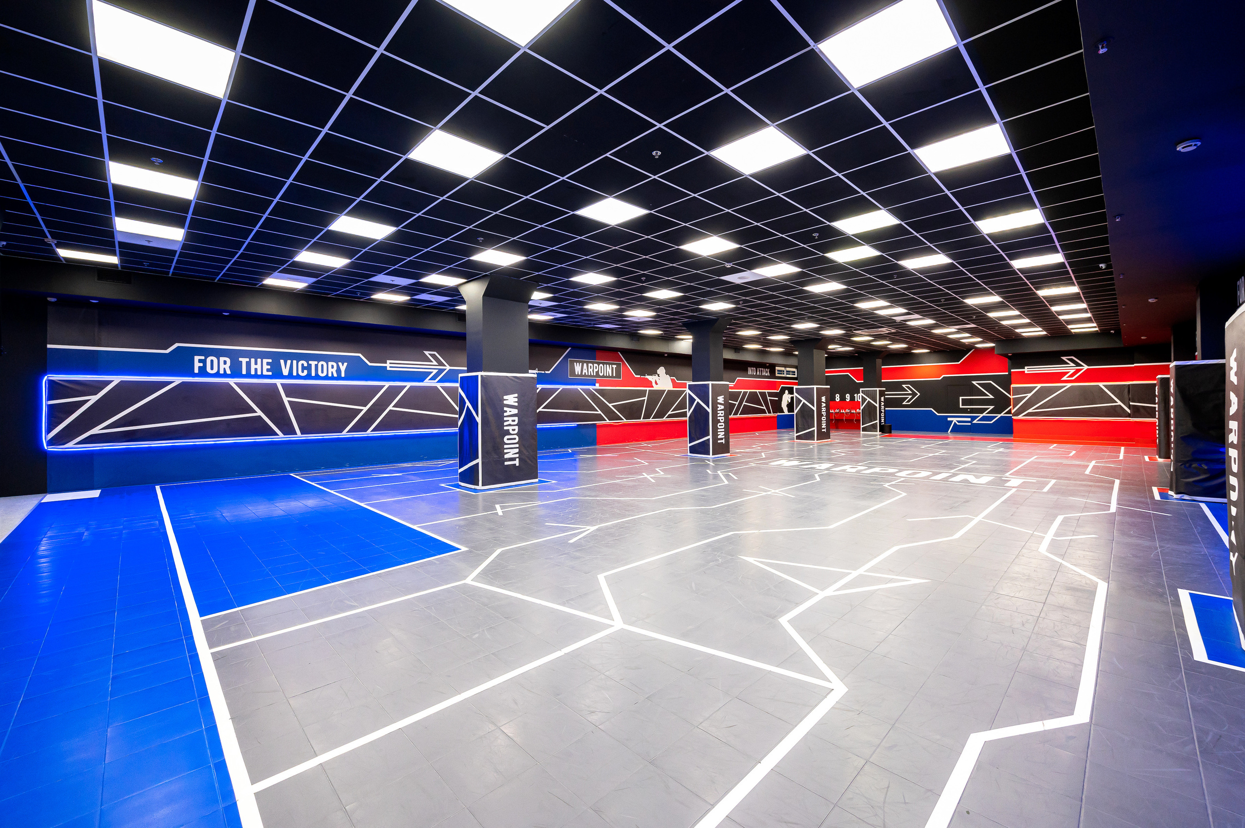 Клуб виртуальной реальности WARPOINT. Интерьерный фотограф. Фото- видеосъемка недвижимости Санкт-Петербург