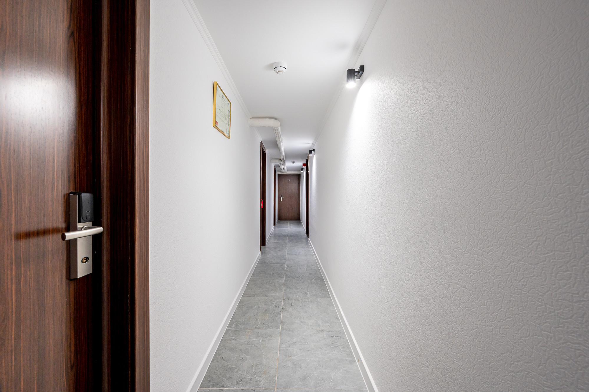 Отель Касабланка. Интерьерный фотограф. Фото- видеосъемка недвижимости Санкт-Петербург