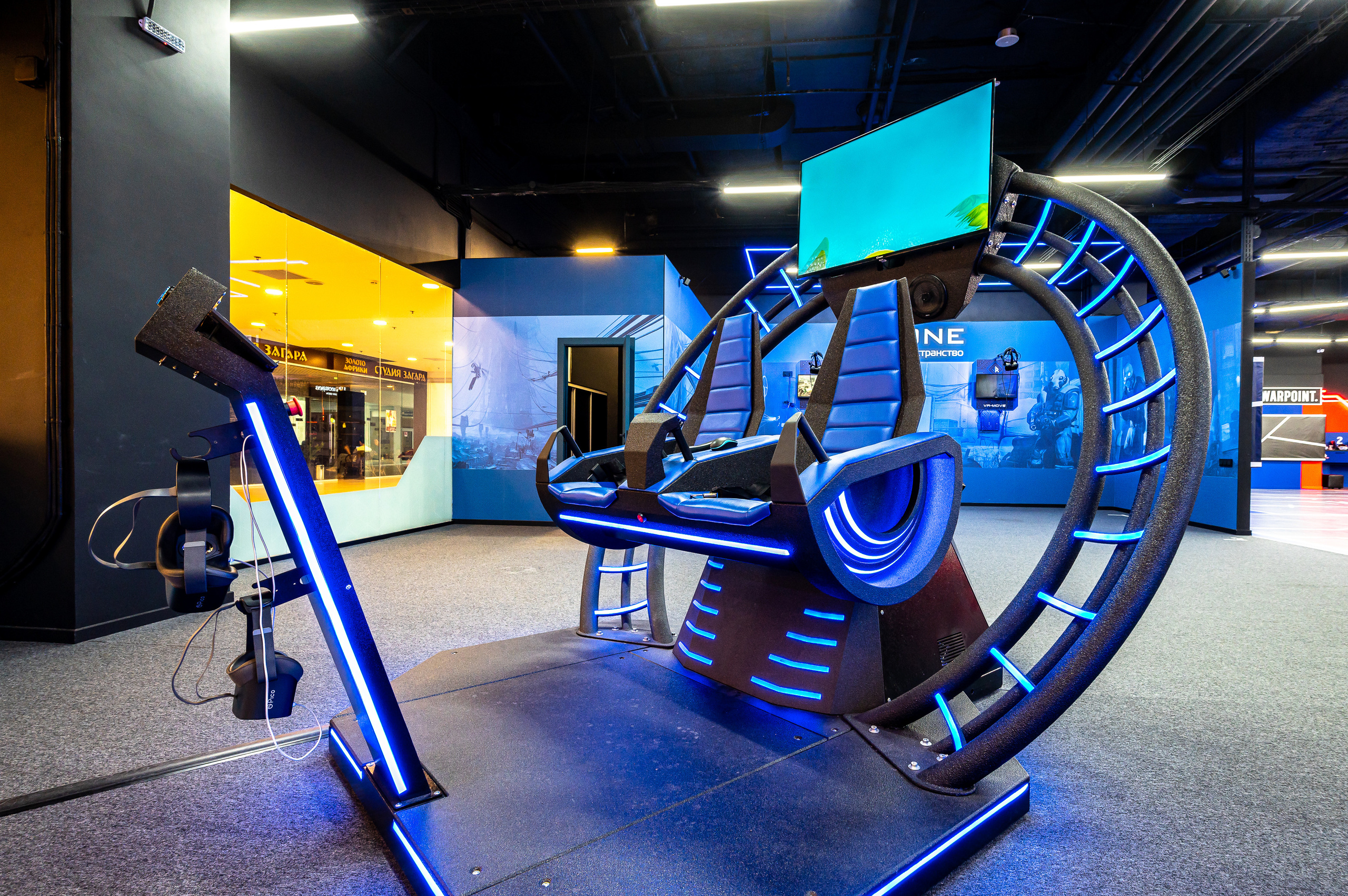 Клуб виртуальной реальности WARPOINT. Интерьерный фотограф. Фото- видеосъемка недвижимости Санкт-Петербург
