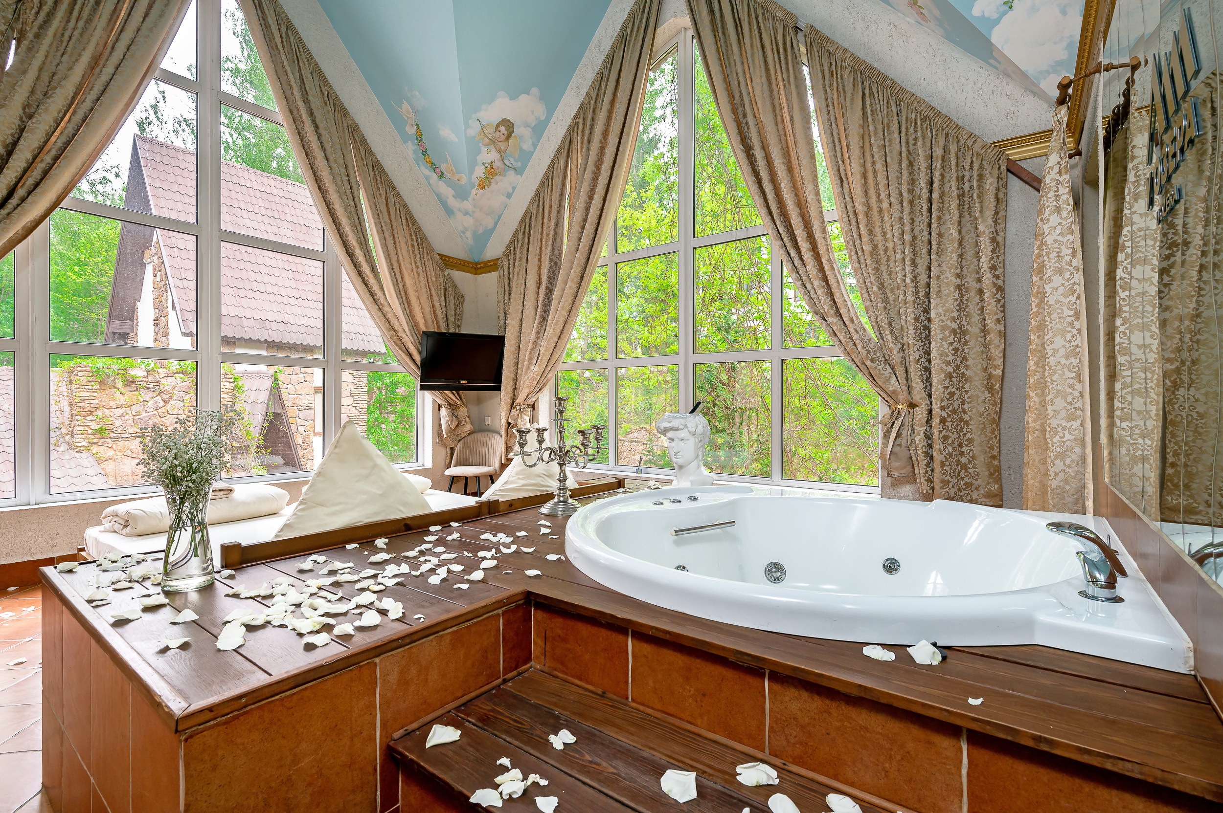 База отдыха «Мир Озер». Интерьерный фотограф. Фото- видеосъемка недвижимости Санкт-Петербург