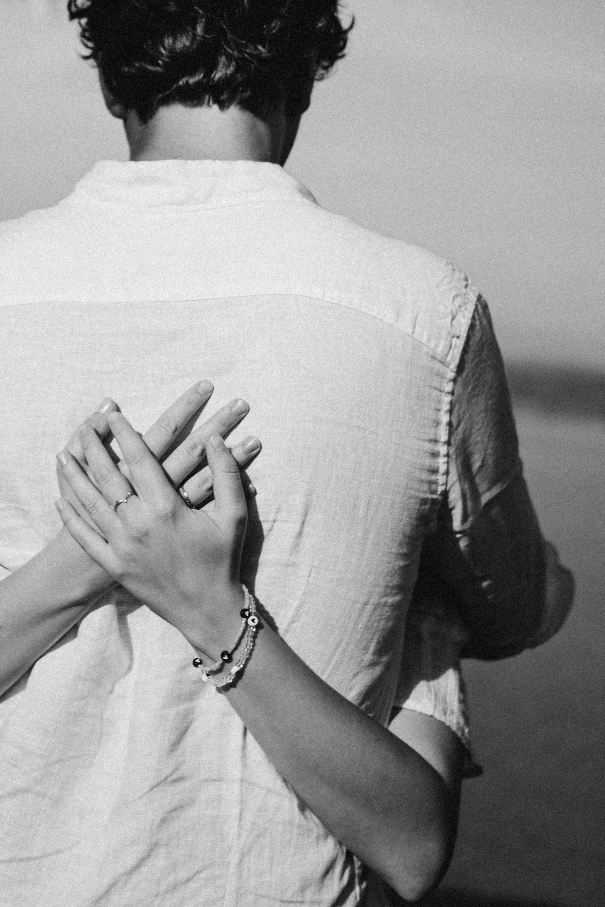 Парная фотосессия на природе. Портретный и свадебный фотограф в Тбилиси • xeniqo