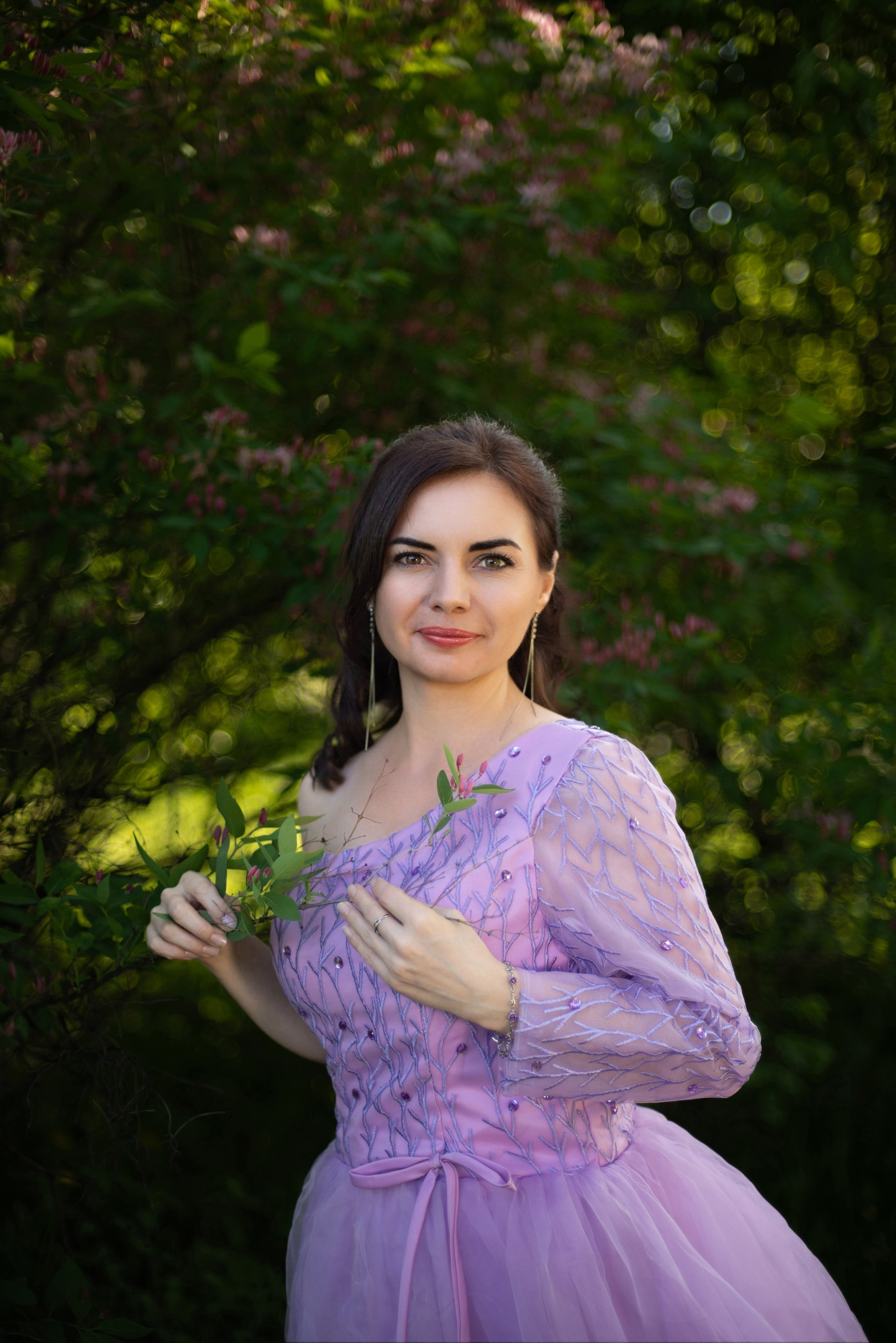 Сиреневое платье из фатина напрокат для фотосессии на Байкале