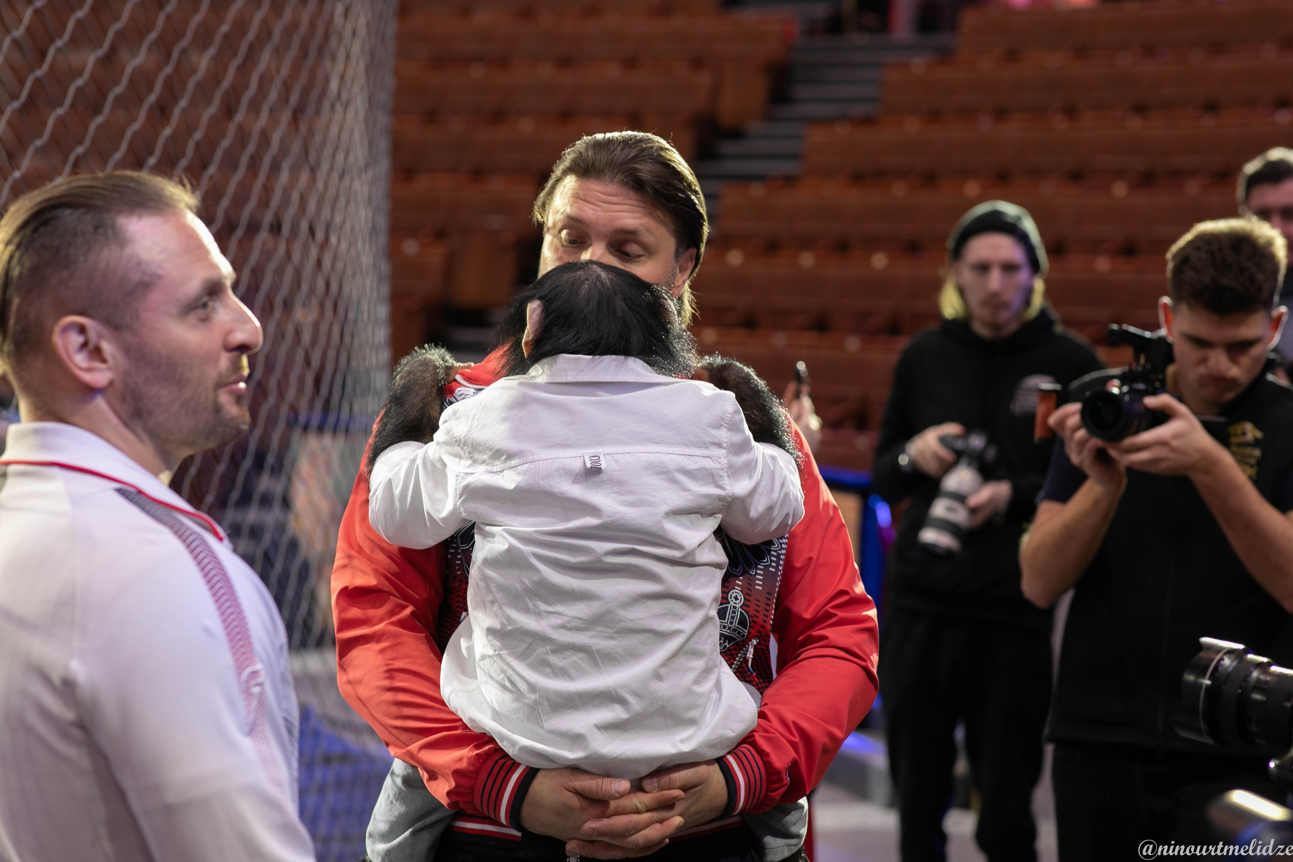 В закулисье у братьев Запашных. Art photographer Nino