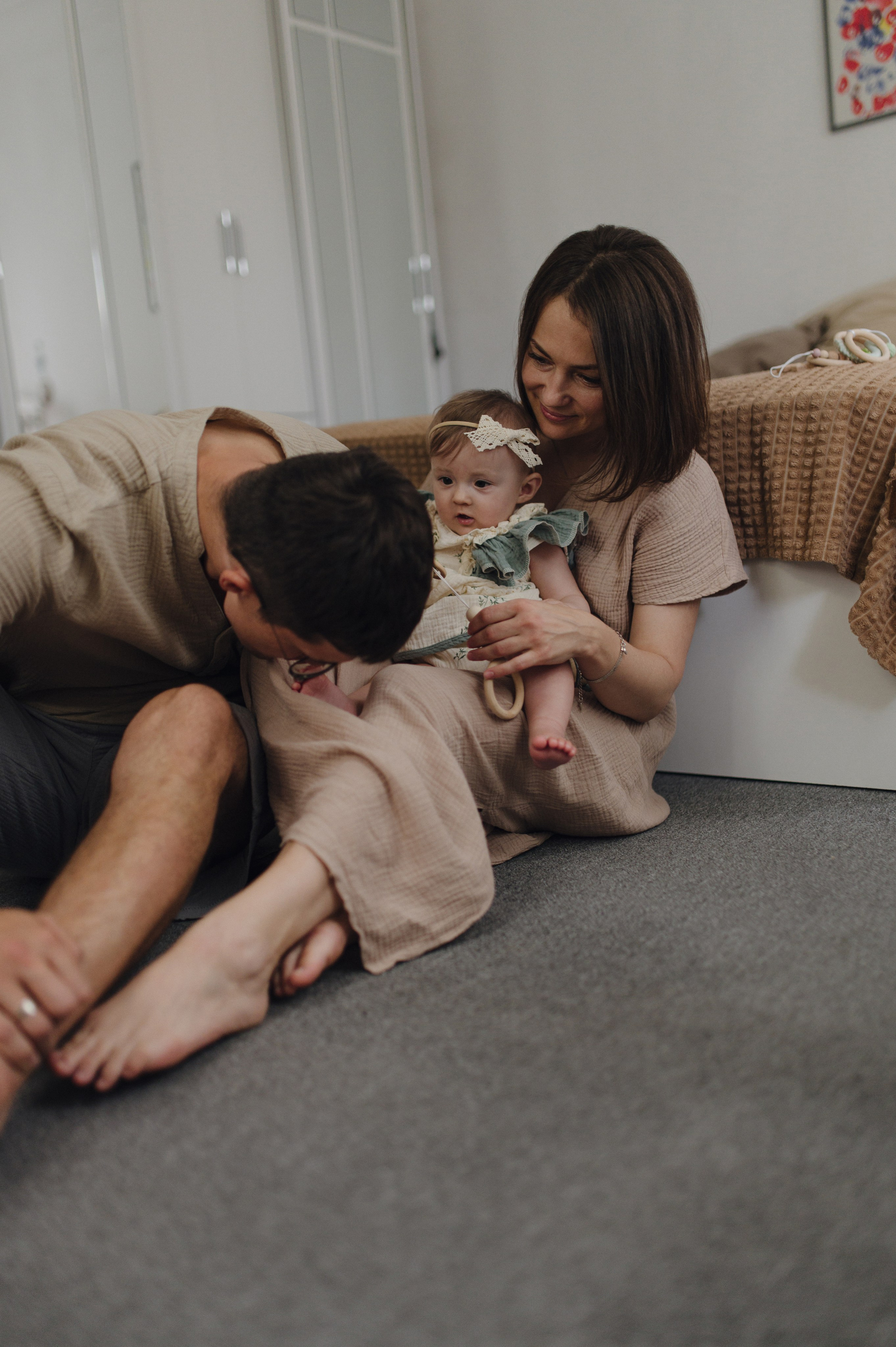 Ульяна, Яша и Лия. Домашняя история. Свадебный фотограф Москва и Санкт-Петербург. Анастасия Чудина