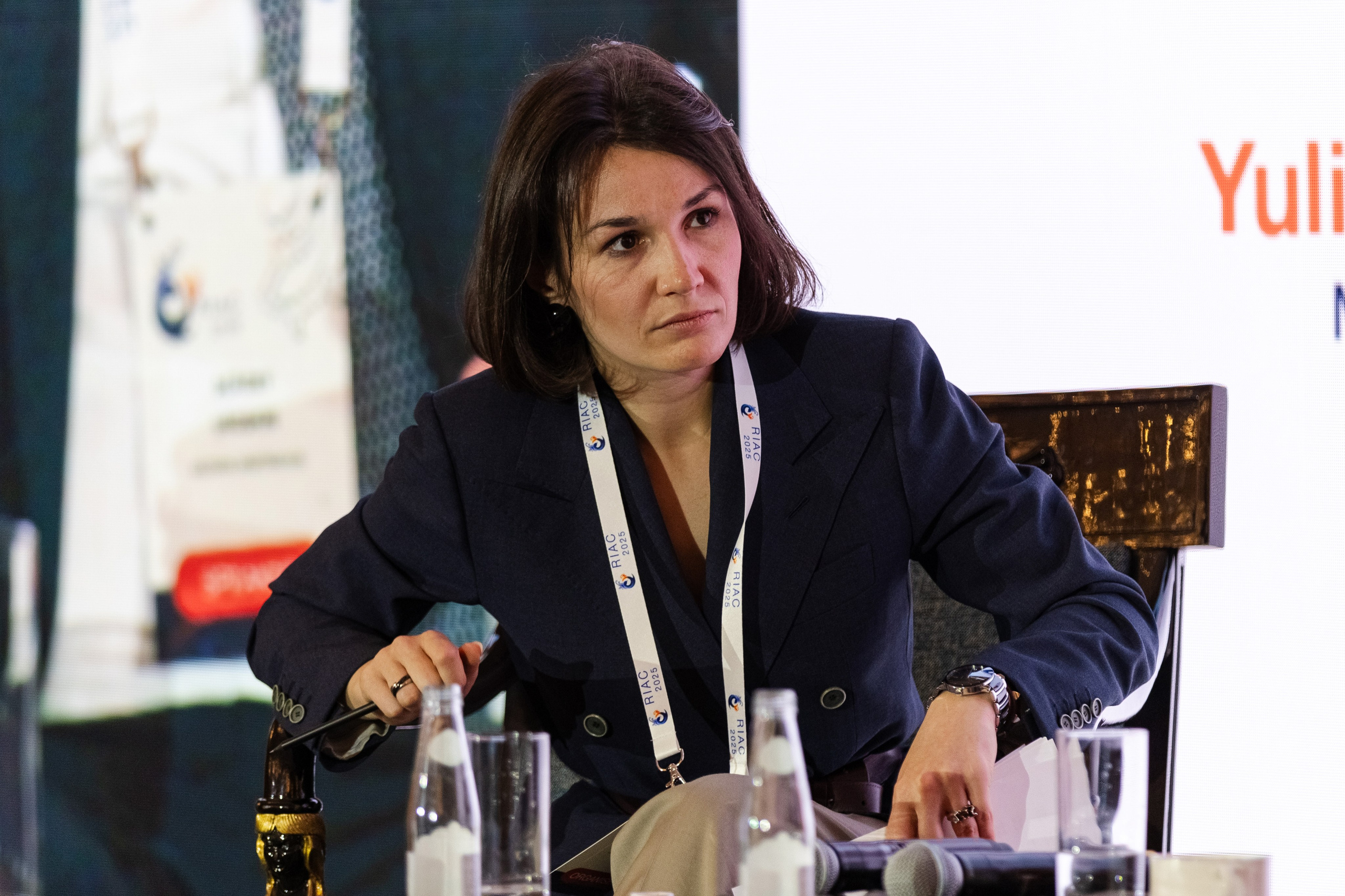 RIAC 2025. Свадебный репортажный фотограф в Москве