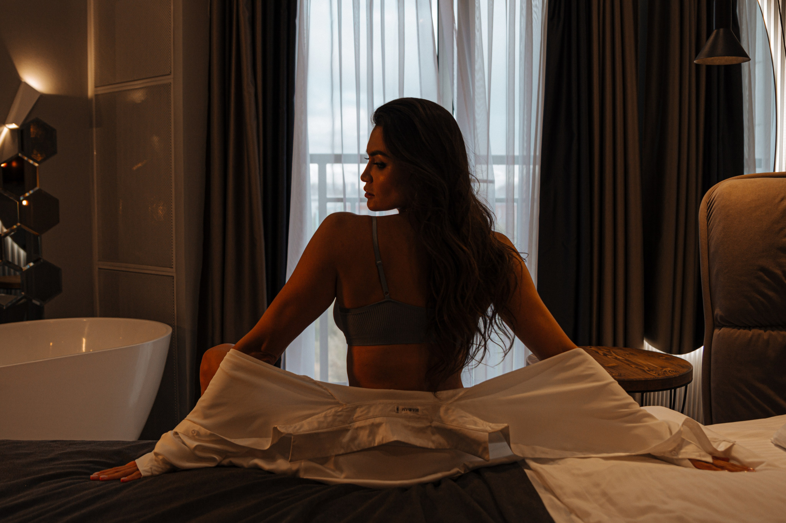 Татьяна Романчук, съёмка в апартотеле. Портретный фотограф в Санкт-Петербурге Дмитриева Наталия