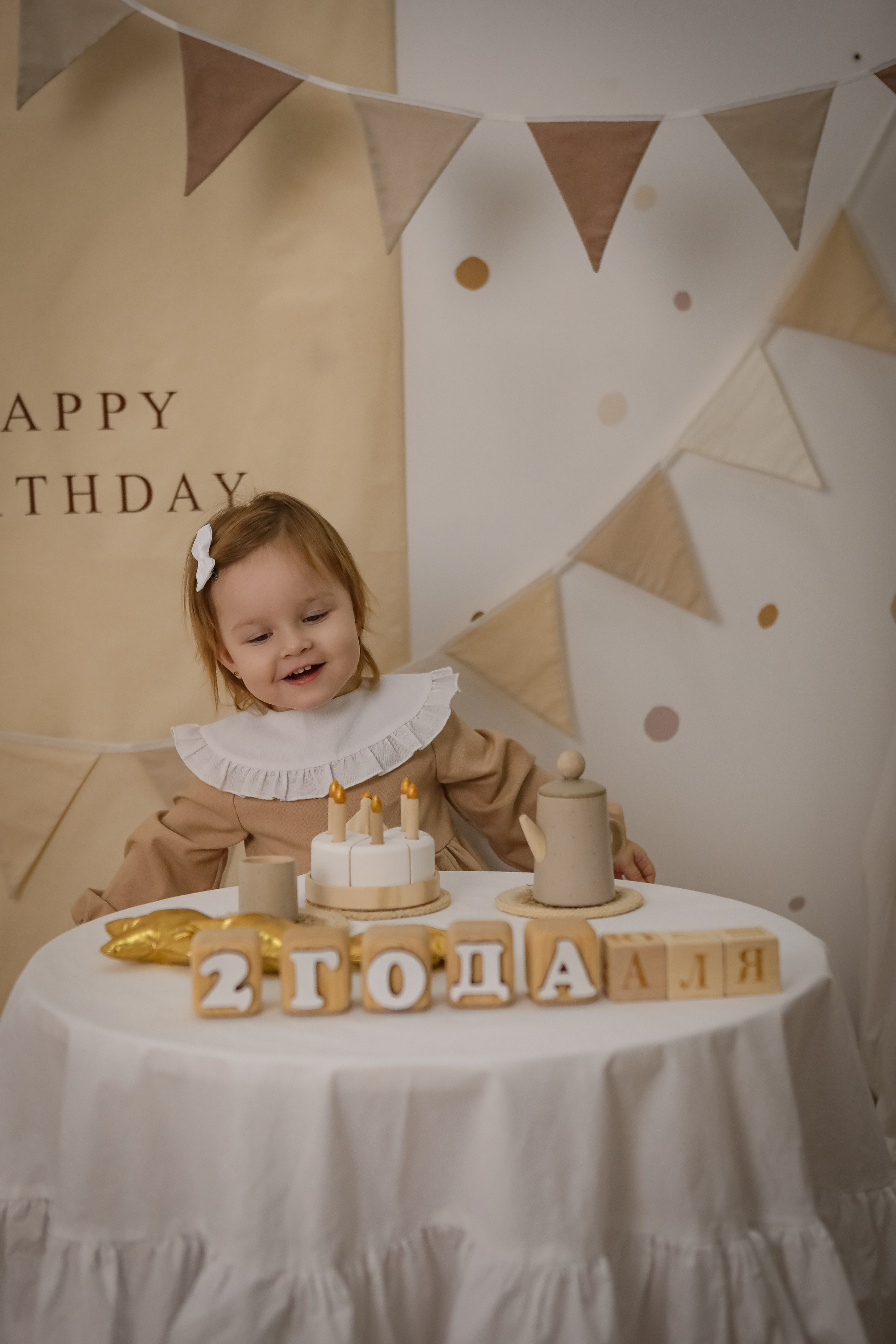 2 годика Алексине. Фотограф г. Хабаровск. Семейные и индивидуальные съёмки