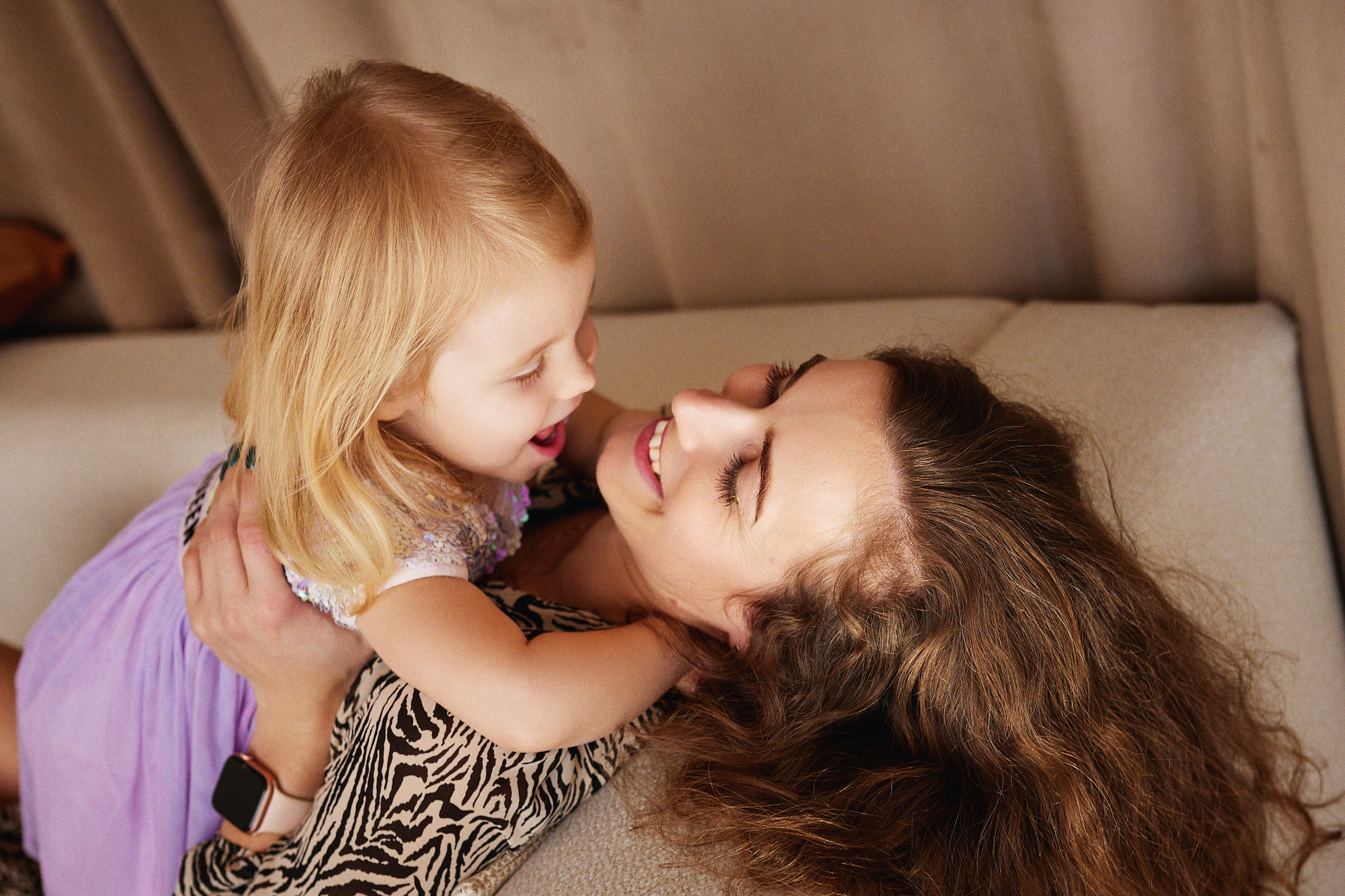 Семейная фотосессия в фотостудии Молоко