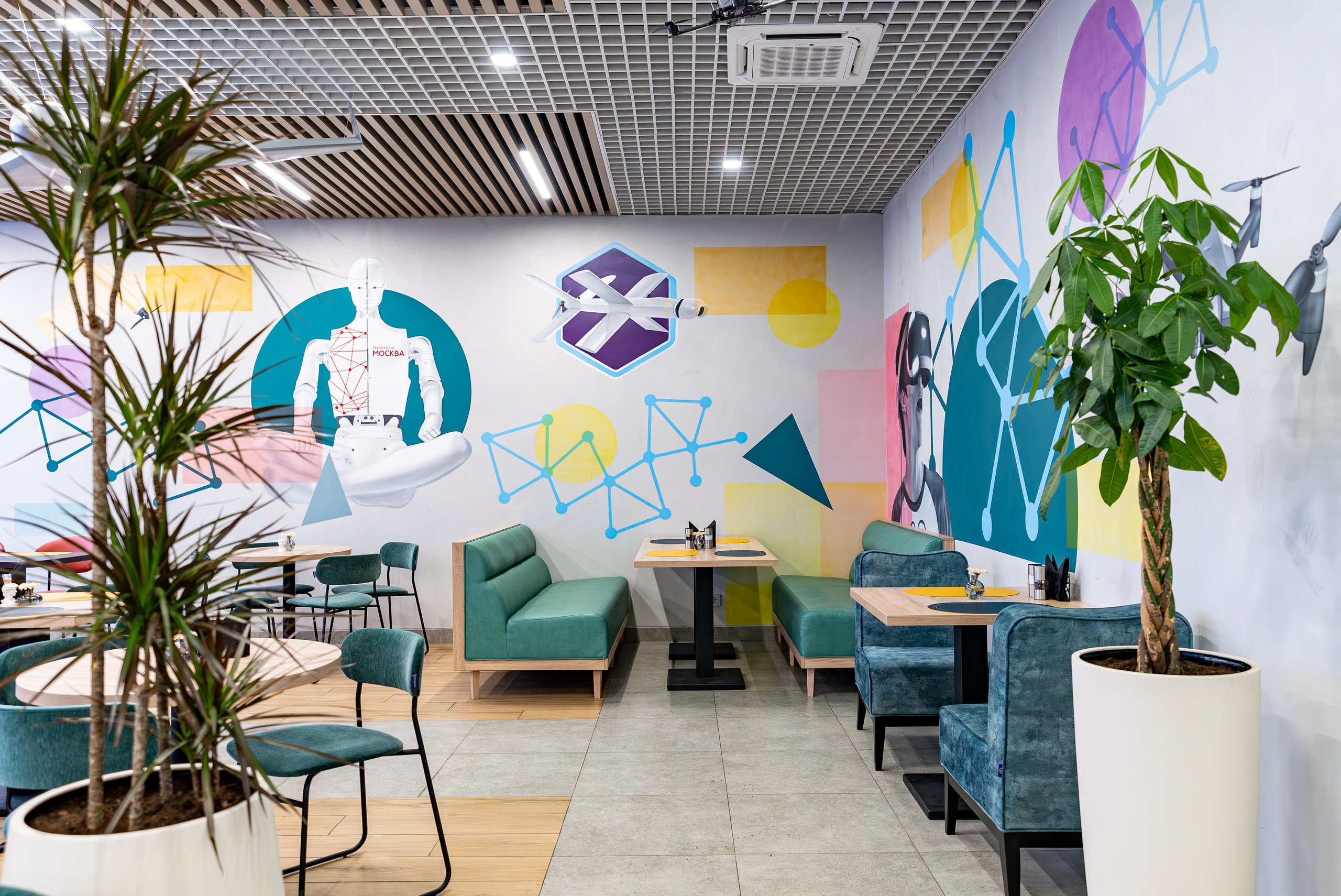 Индустриальный парк — озеленение. KUSTOV PRODUCTION — профессиональная фотосъёмка в Москве