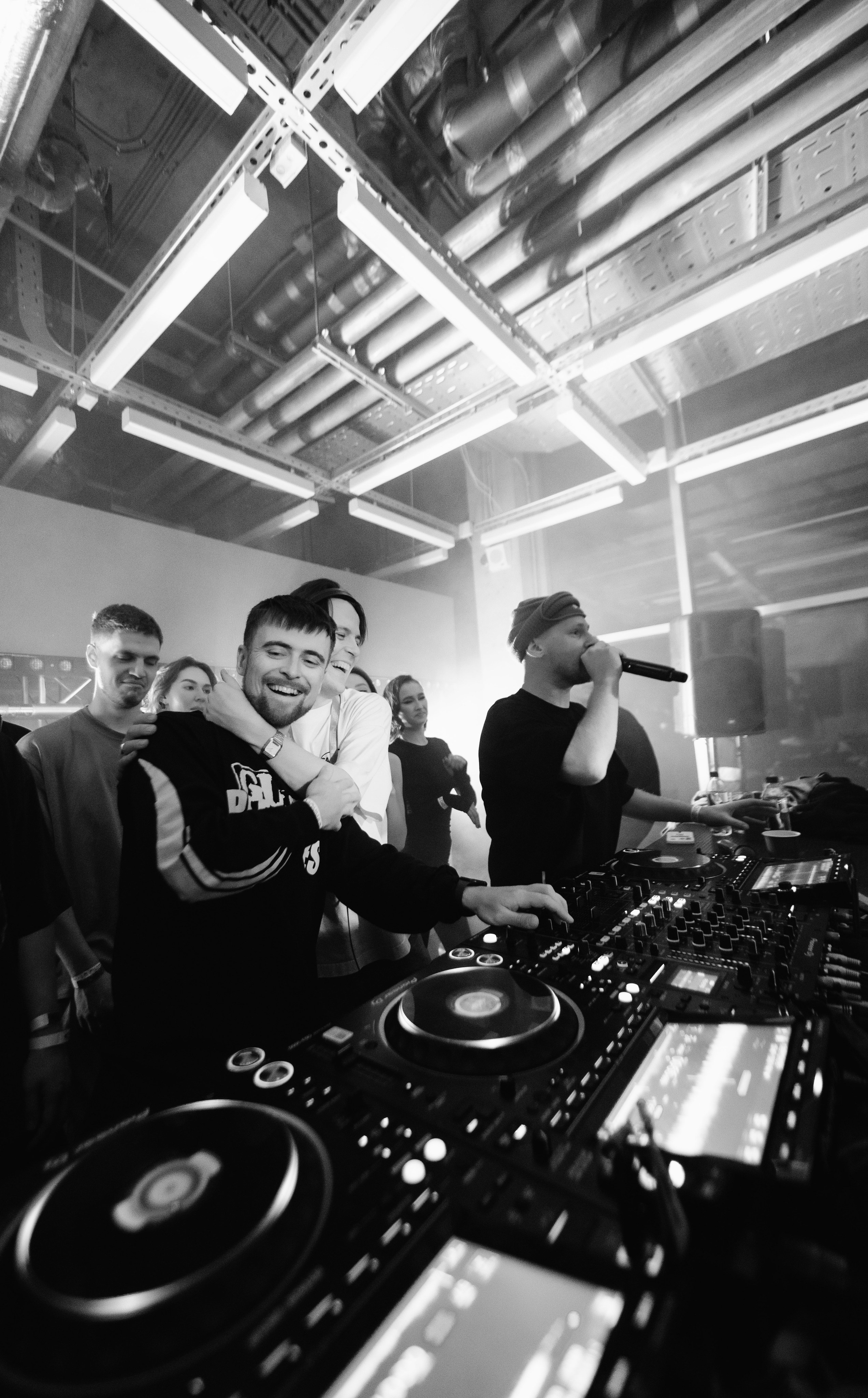 УРАМ. Ночная смена / 2025. Саша Копылов, фотограф в Казани