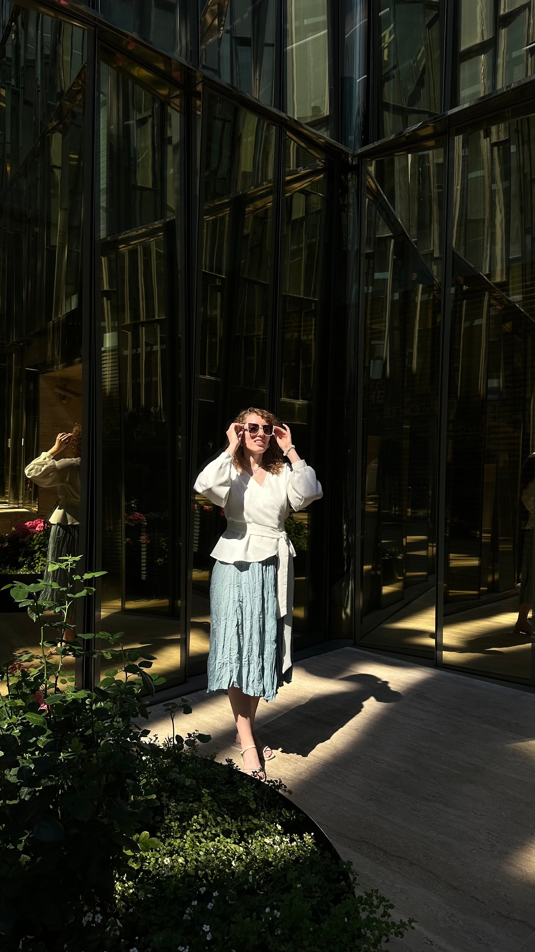 Прогулка по центру. КОНТЕНТ |БРЕНД фотограф Санкт-Петербург — Жанна Олтаржевская