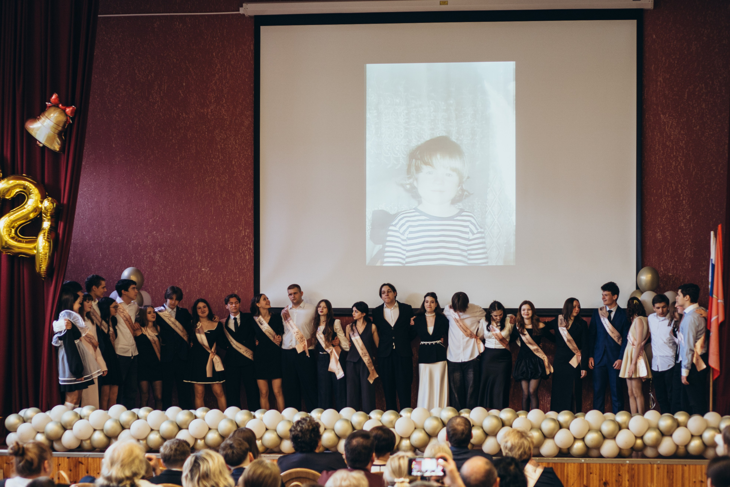 ПОСЛЕДНИЙ ЗВОНОК. Профессиональный фотограф, Санкт-Петербург — Виктория Богомолова