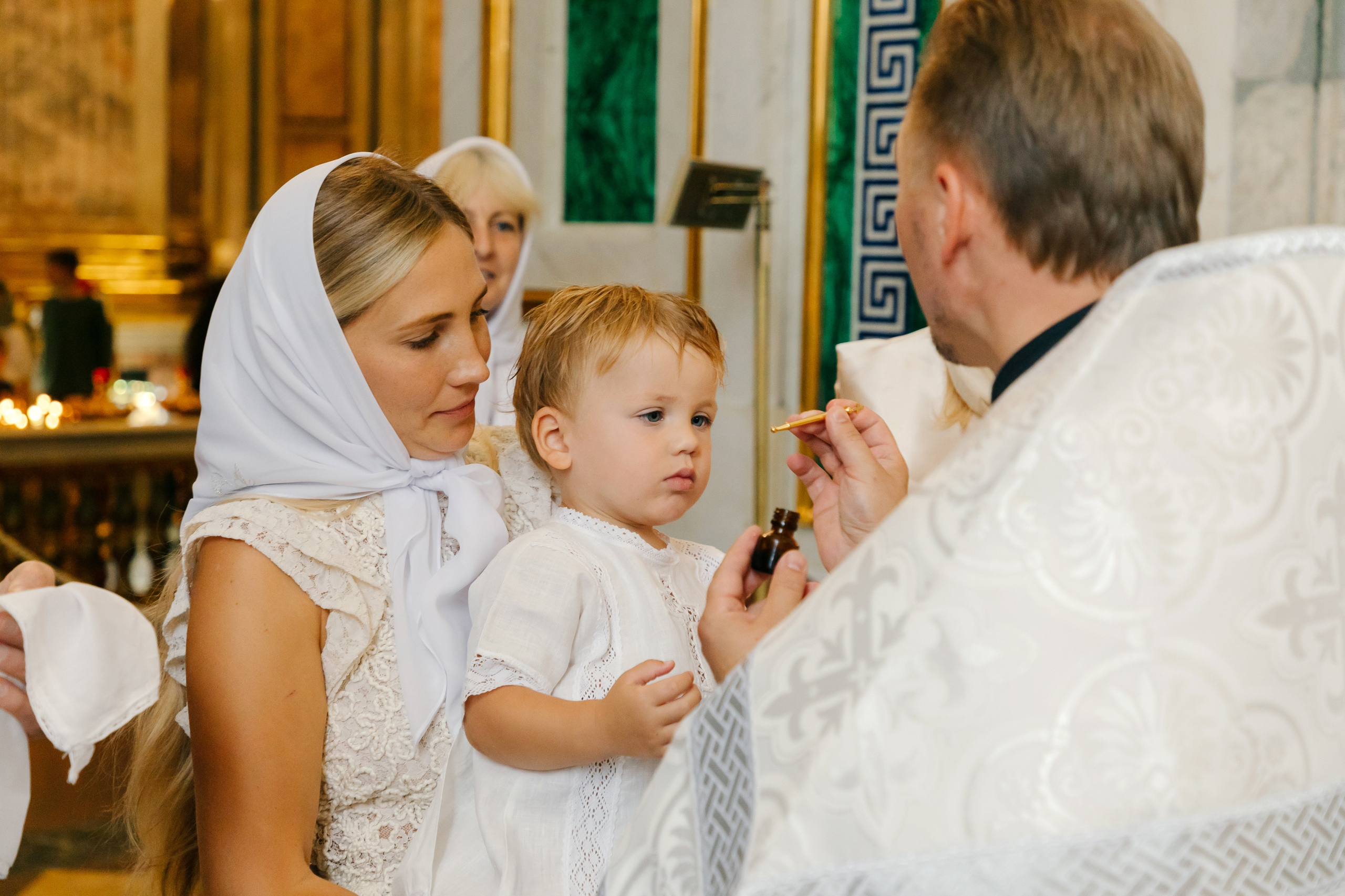 Крещение ребенка в Исаакиевском соборе СПб, крещение в церкви цена, крещение ребенка цена в спб невский район, можно крестить в исаакий, крещение в исаакиевском соборе санкт-петербурга 2023, как и где покрестить ребенка в спб, как записаться на крестины ребенка в исаакиевском соборе, фотограф на