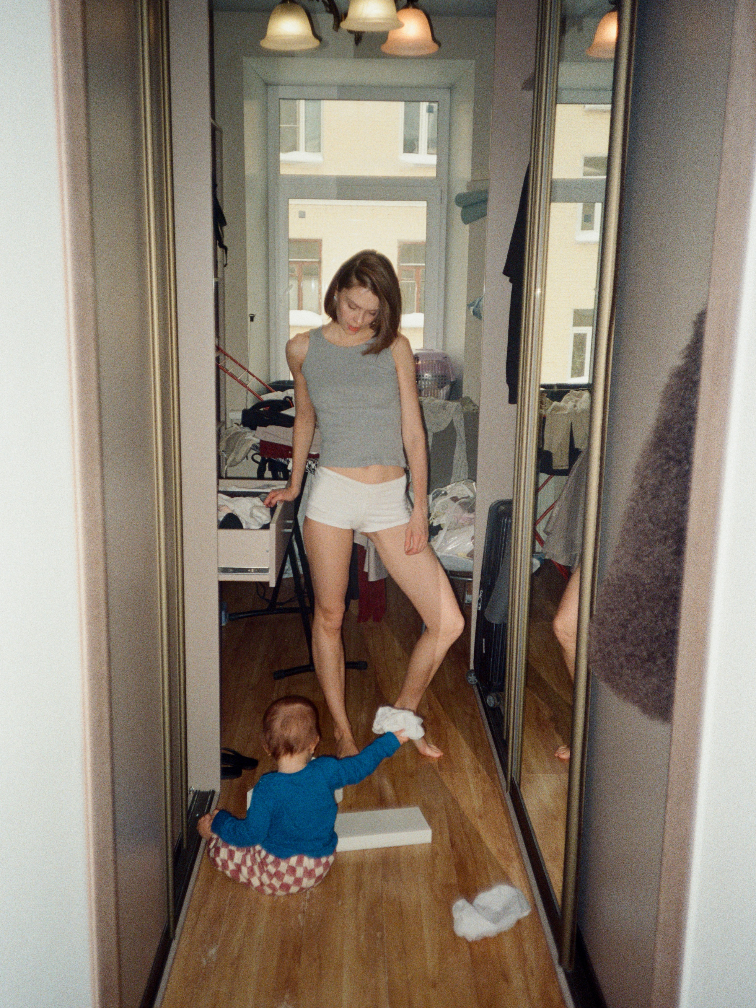 Film home session. Ksenia Gintsak Photography