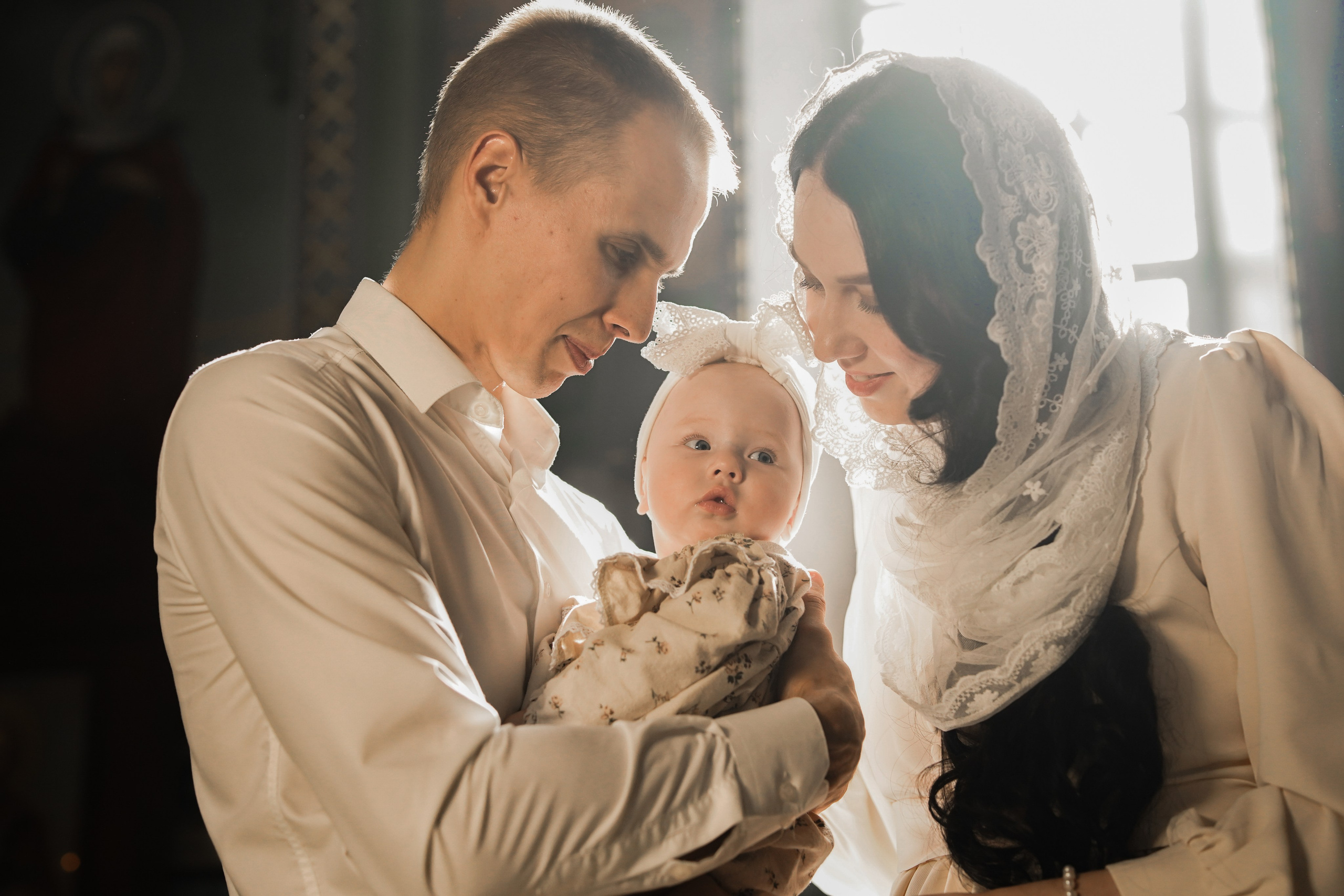 Фотограф на крещение нижний новгород.Церковь Вознесения Господня на Ильинке. Фотограф на крещение и венчание в Нижнем Новгороде.Свадебный Фотограф