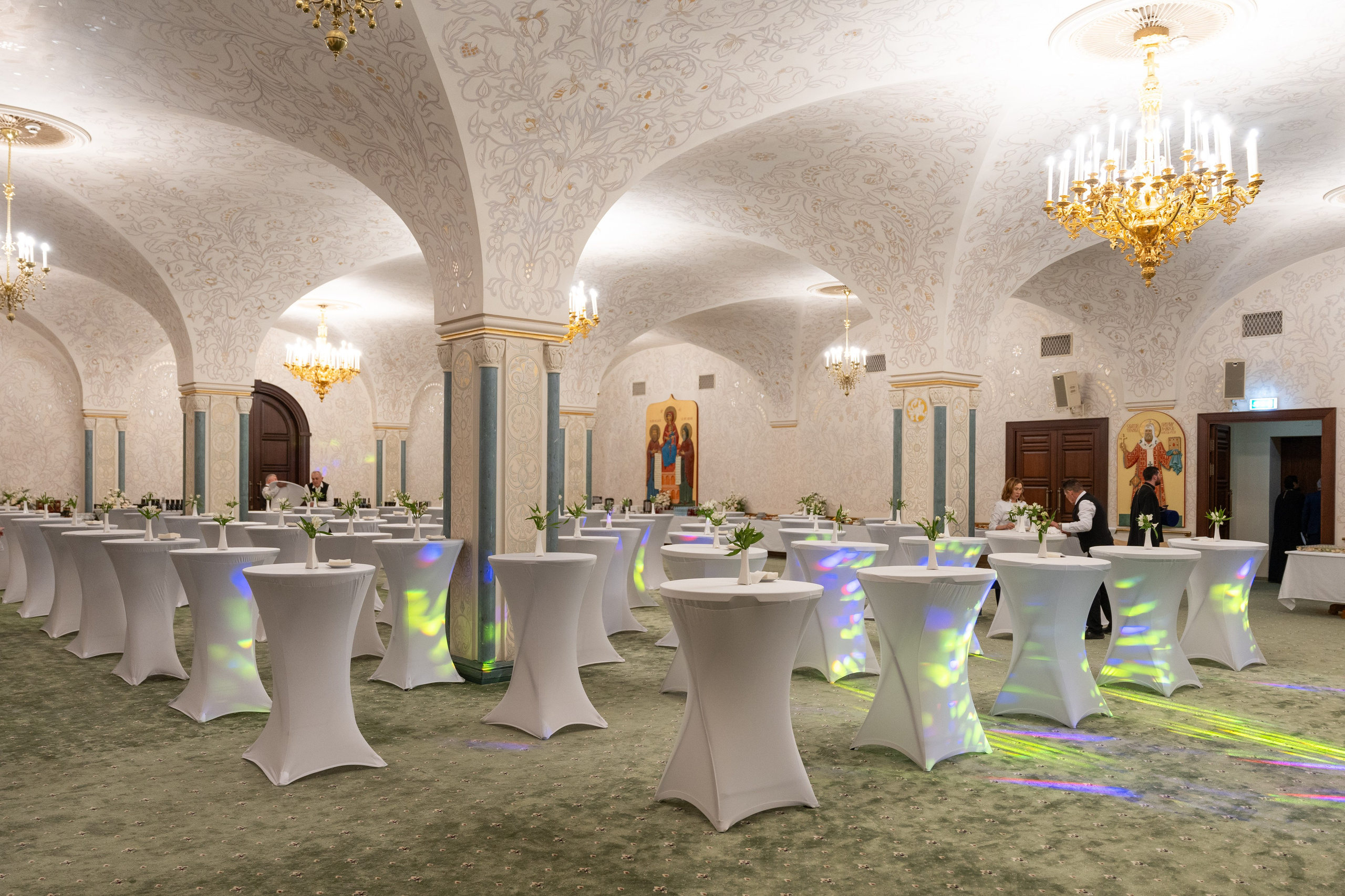 Всемирный русский национальный собор. Kirillova Studio — мастерская декора и событий Юли Кирилловой