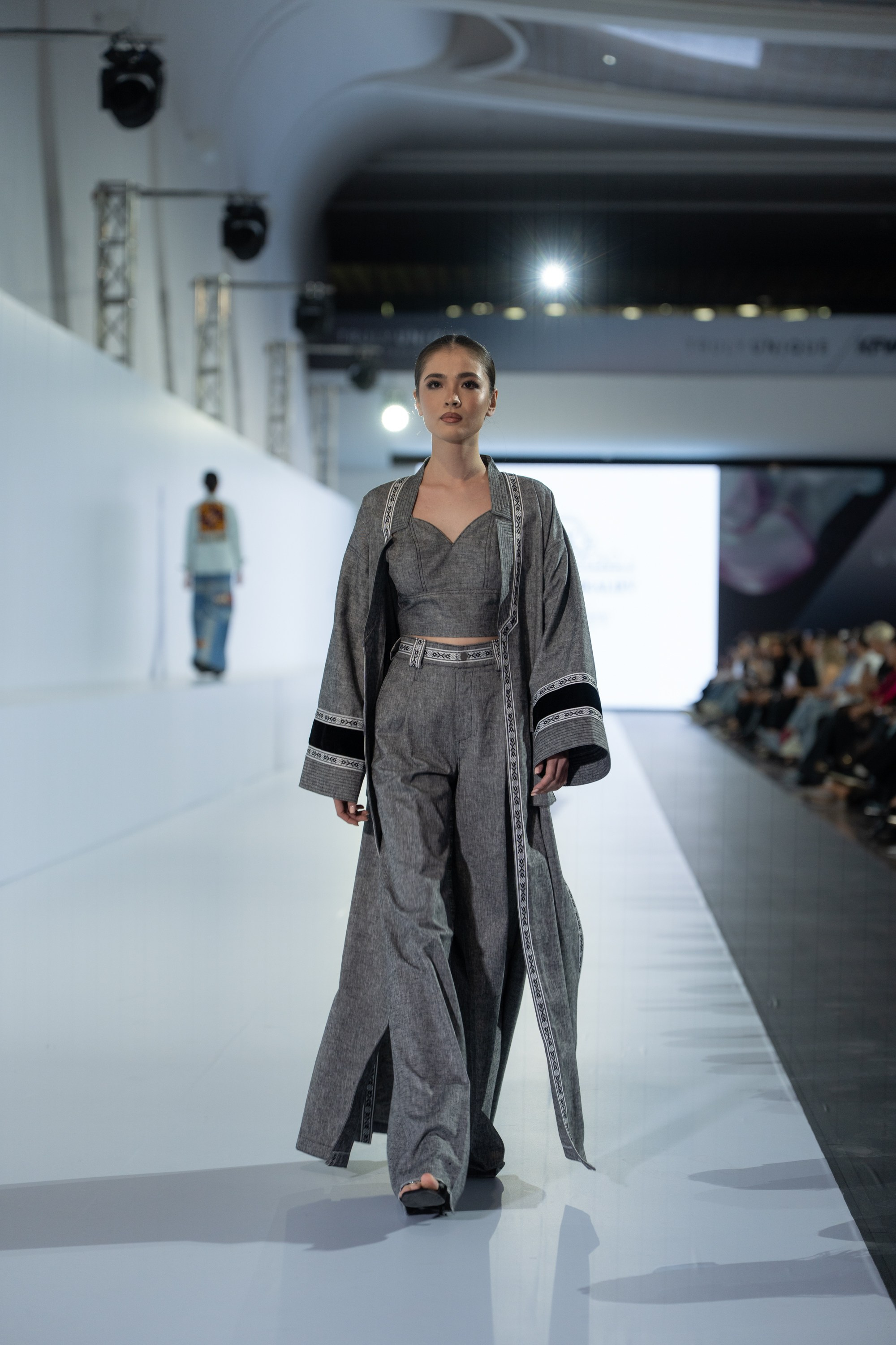 Umed Kuchkaliev. Сайт Алматинского НЮ АРТ, будуар и фэшн фотографа Дениса Карпенко